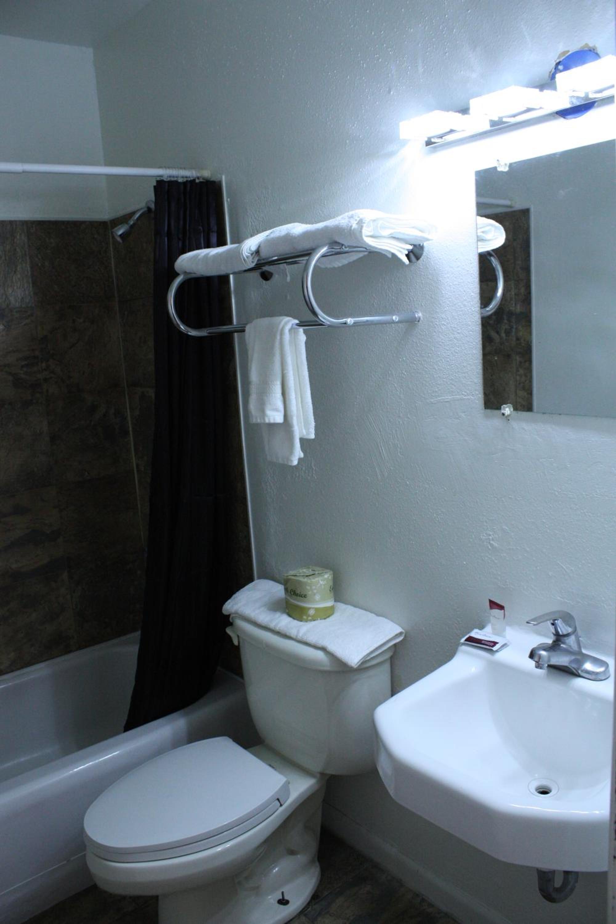 Nampa Downtown Inn