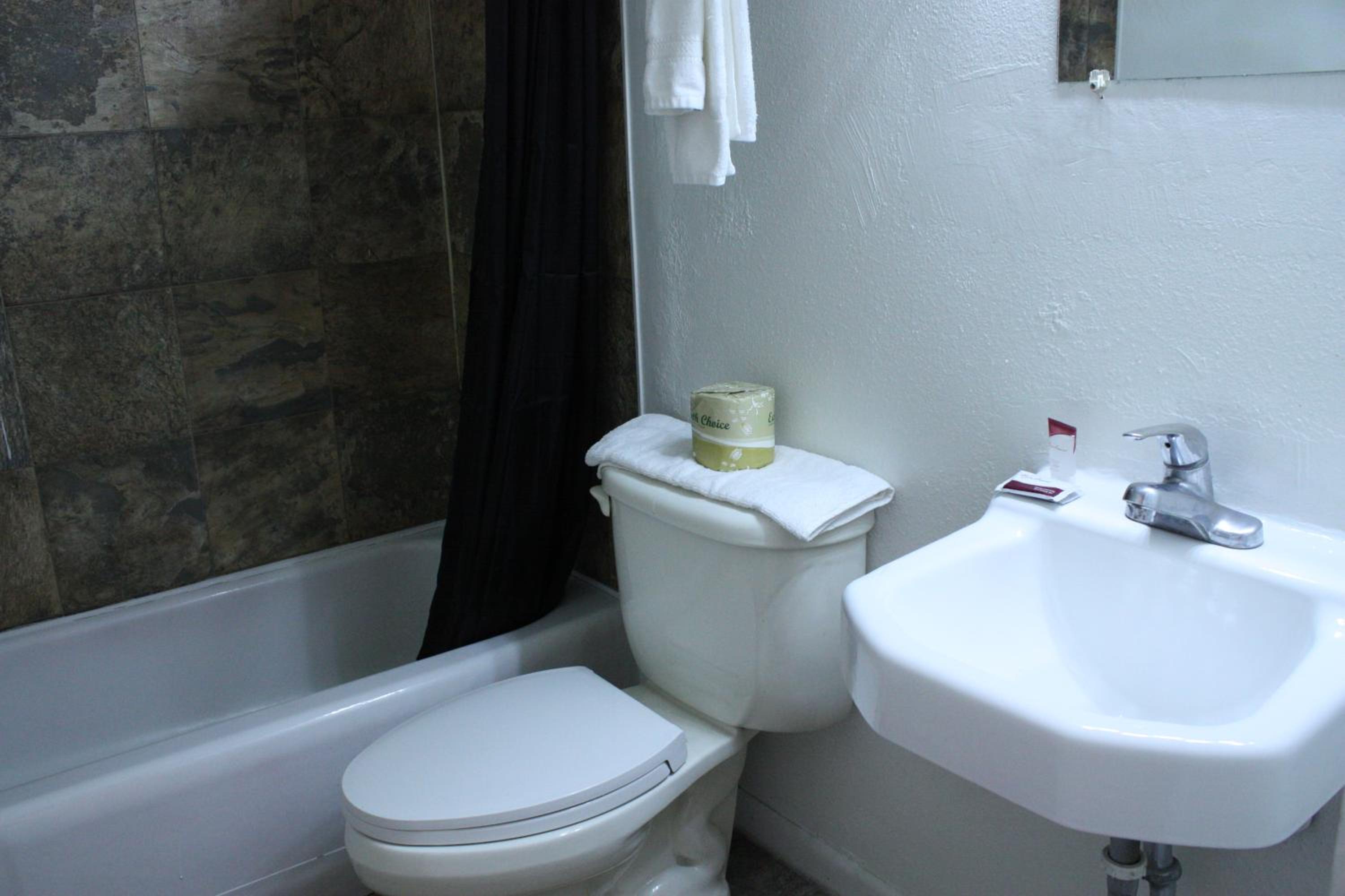 Nampa Downtown Inn