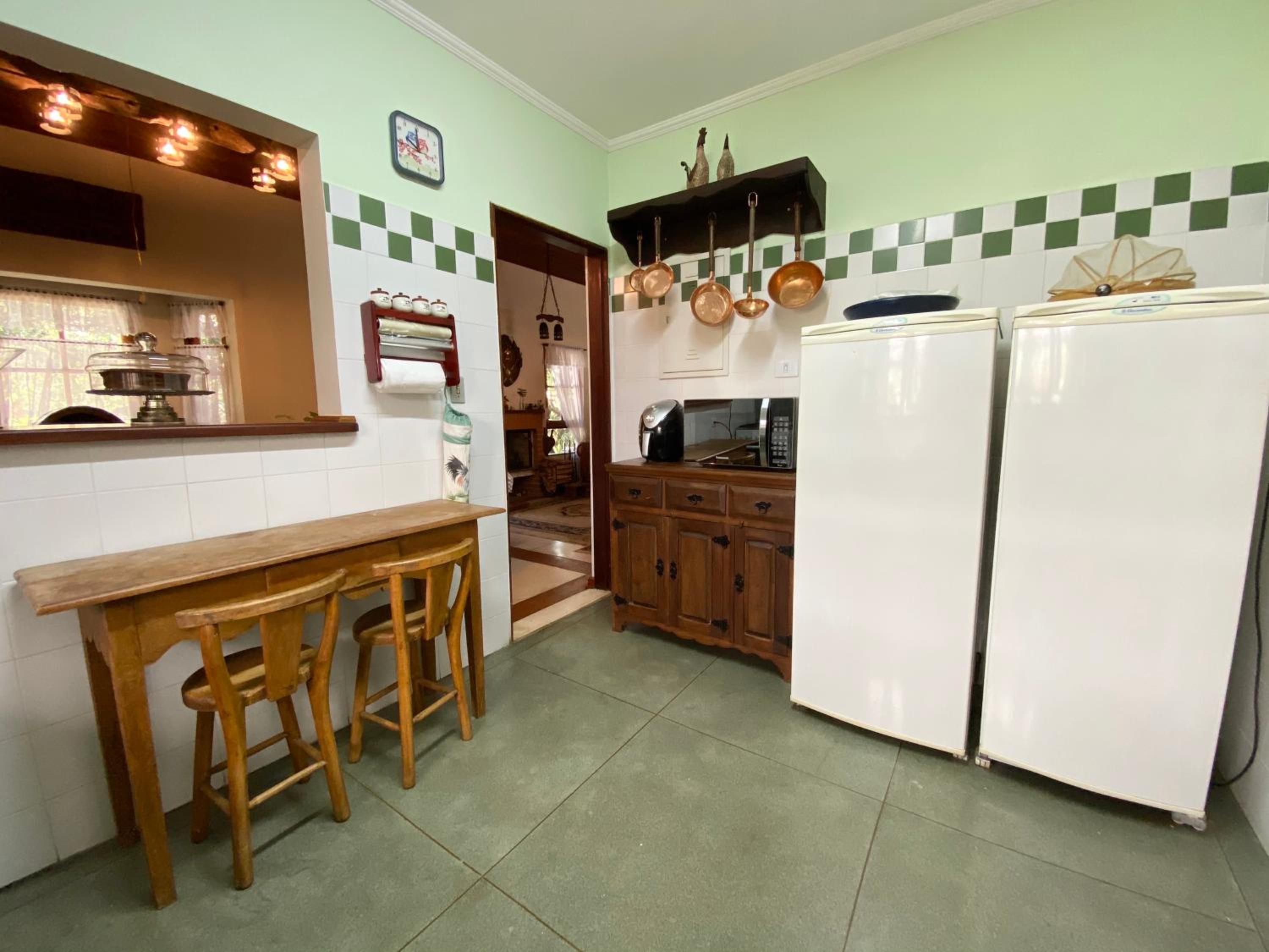 Casa alto padrão em condomínio fechado - São Roque