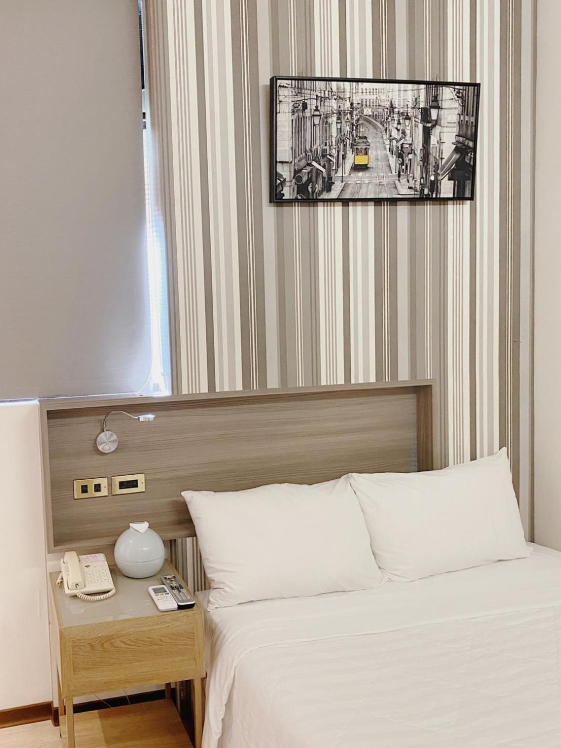 H Hotel