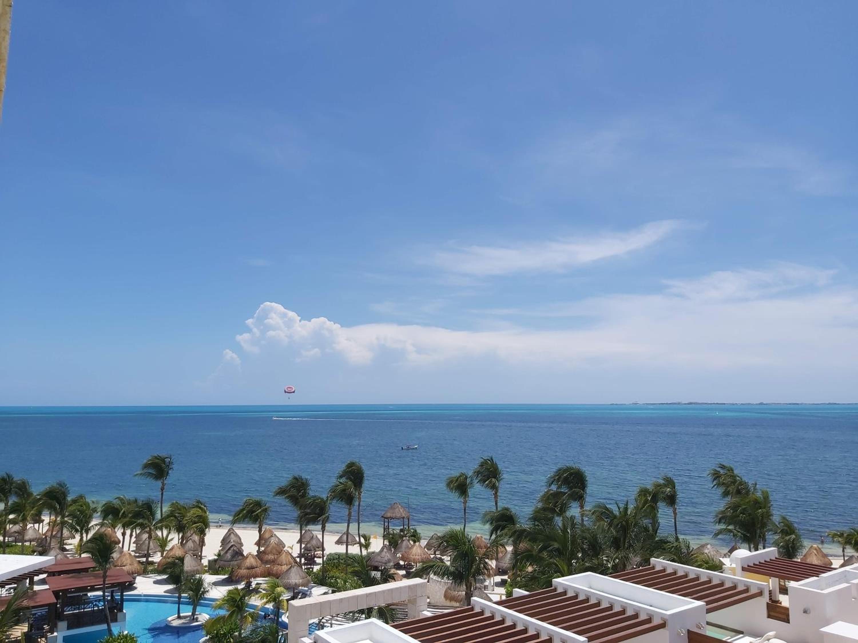 La Amada Residences Luxury