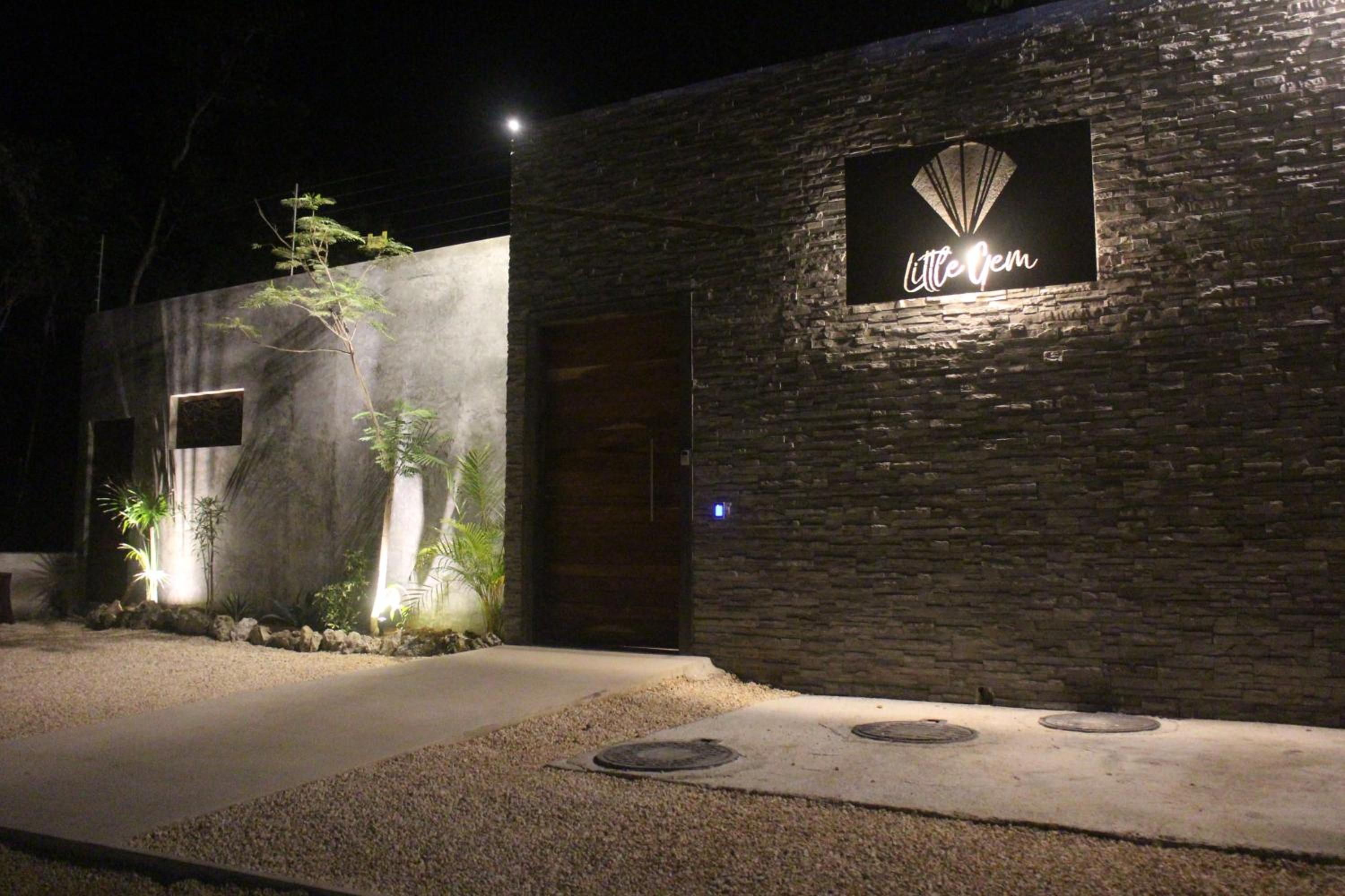 Hotel Little Gem Hotel Tulum La Veleta - Image 1