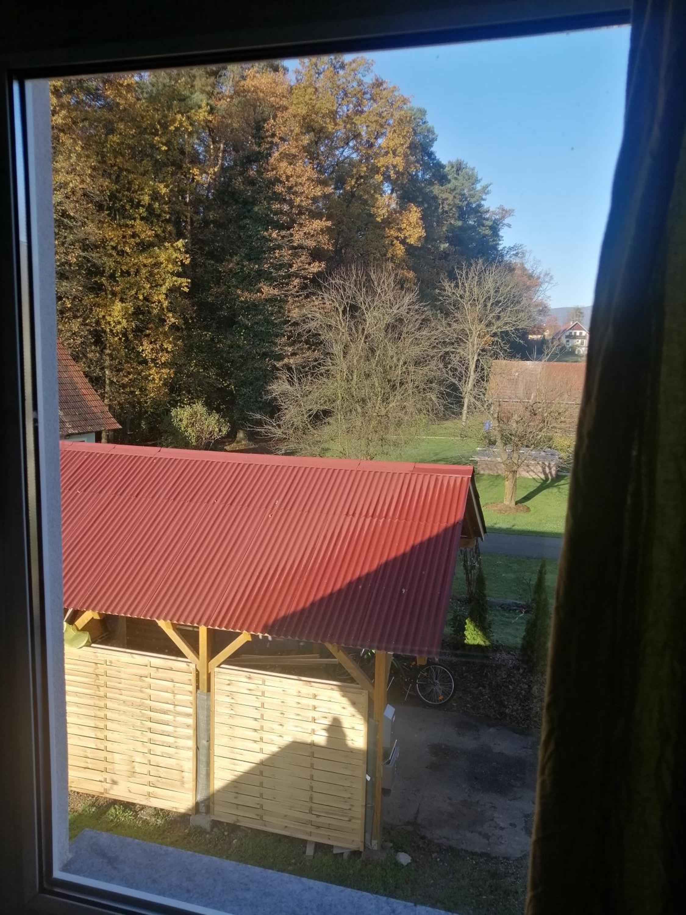 HAUS SONBERG mit Garten, Pool, Fasssauna, semi detached house with garden