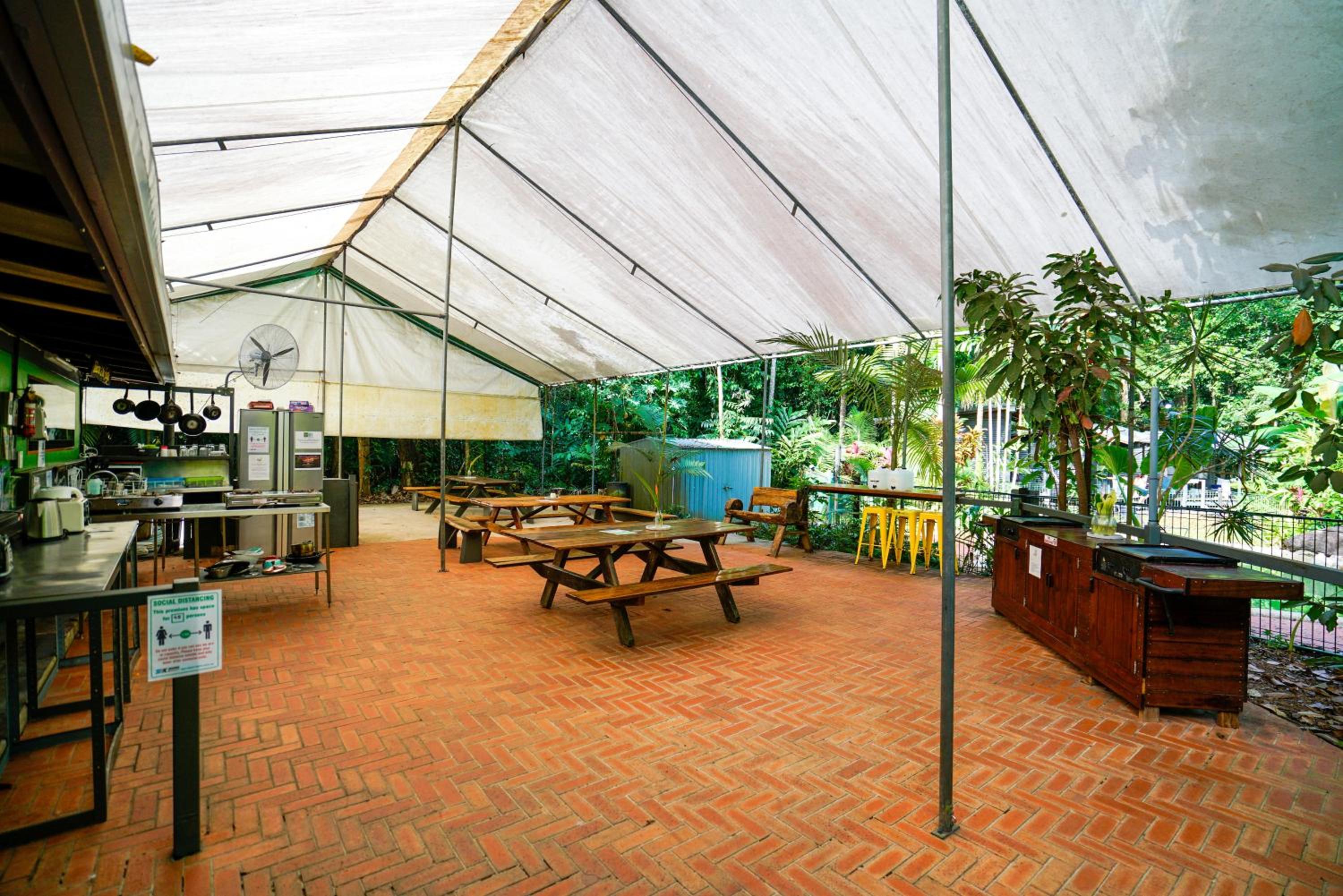 Safari Lodge