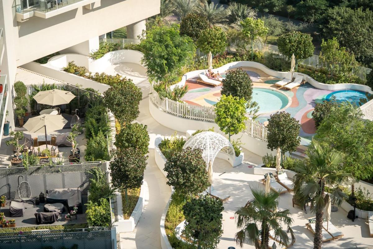 HiGuests - Chic Apartment in JVC with Panoramic City Views