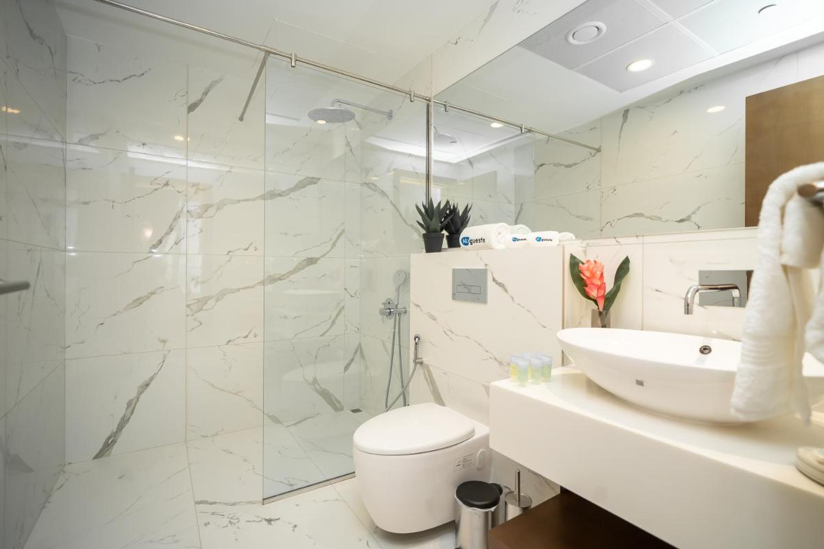 HiGuests - Chic Apartment in JVC with Panoramic City Views