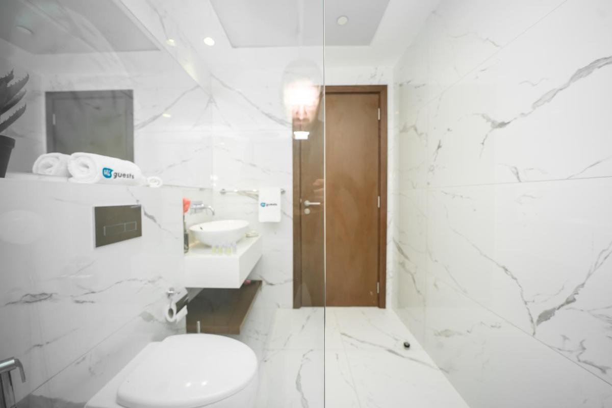 HiGuests - Chic Apartment in JVC with Panoramic City Views