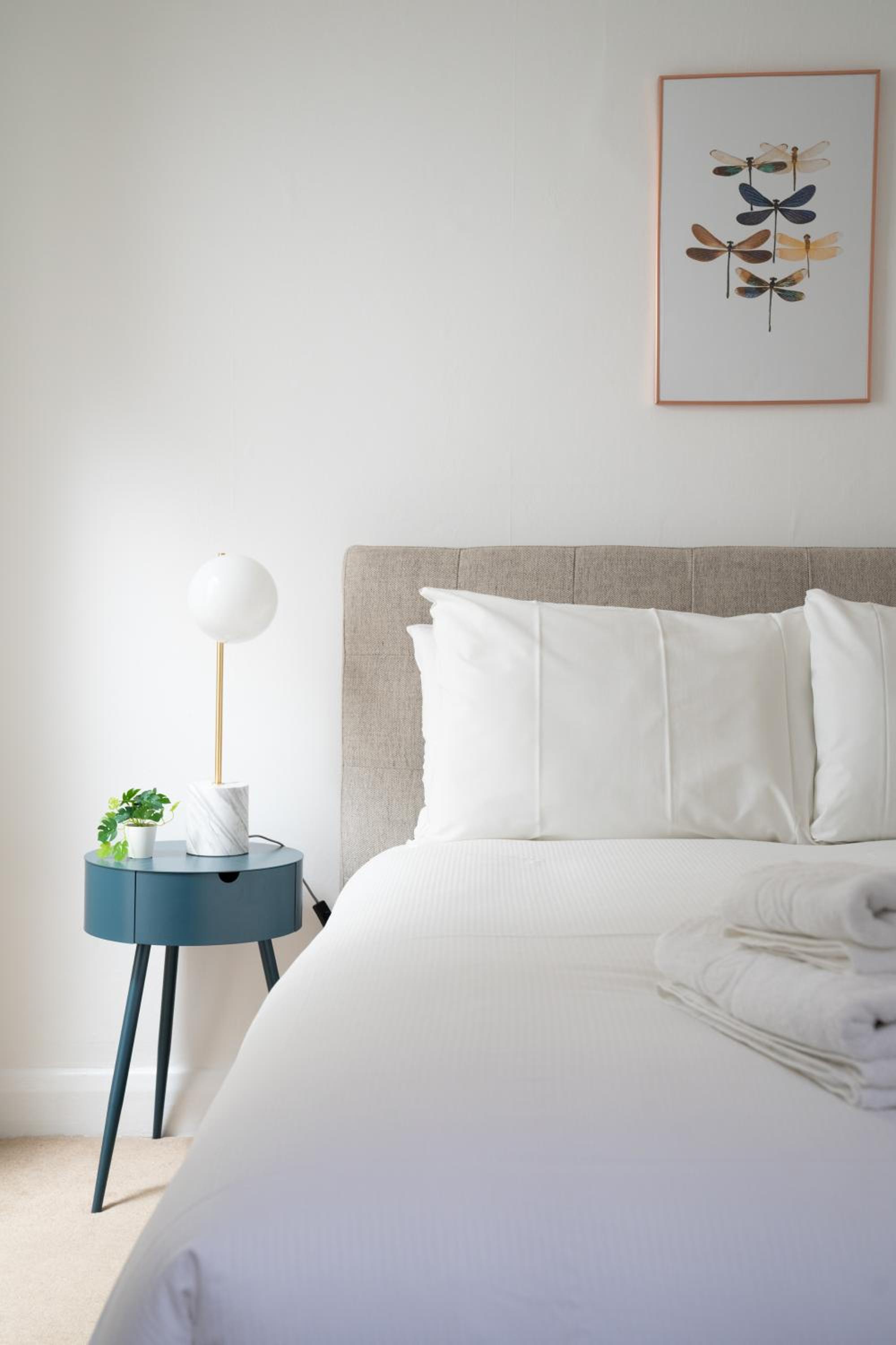 Modern 2BR Flat in Pimlico - 3 min to tube, private patio