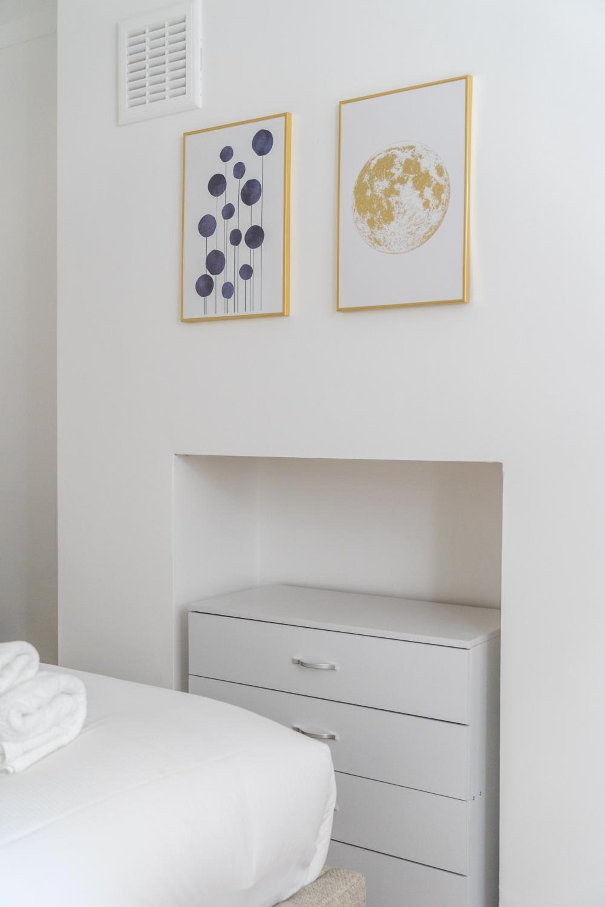 Modern 2BR Flat in Pimlico - 3 min to tube, private patio