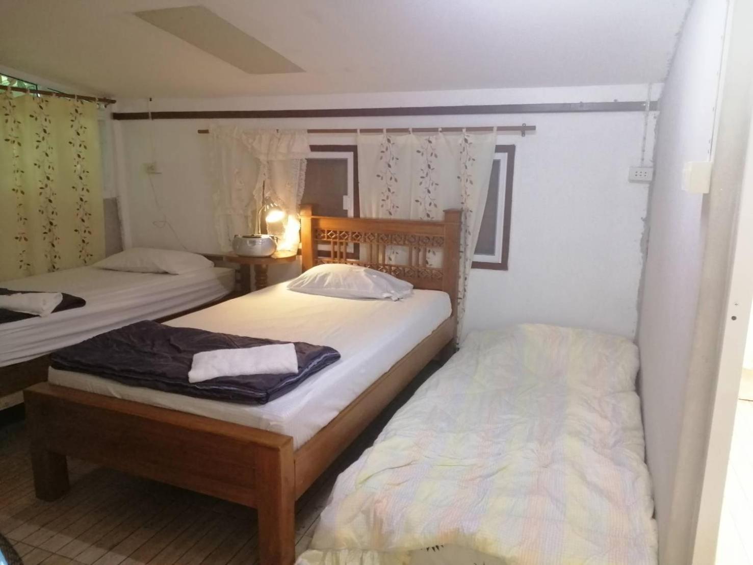 บ้านสนมณีโฮมสเตย์ Bansonmanee Homestay