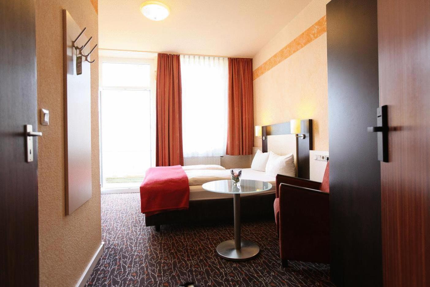 Kassel Vacations - Adesso Hotel Kassel -pay at property on arrival- Ihr Automatenhotel in Kassel - Property Image 21