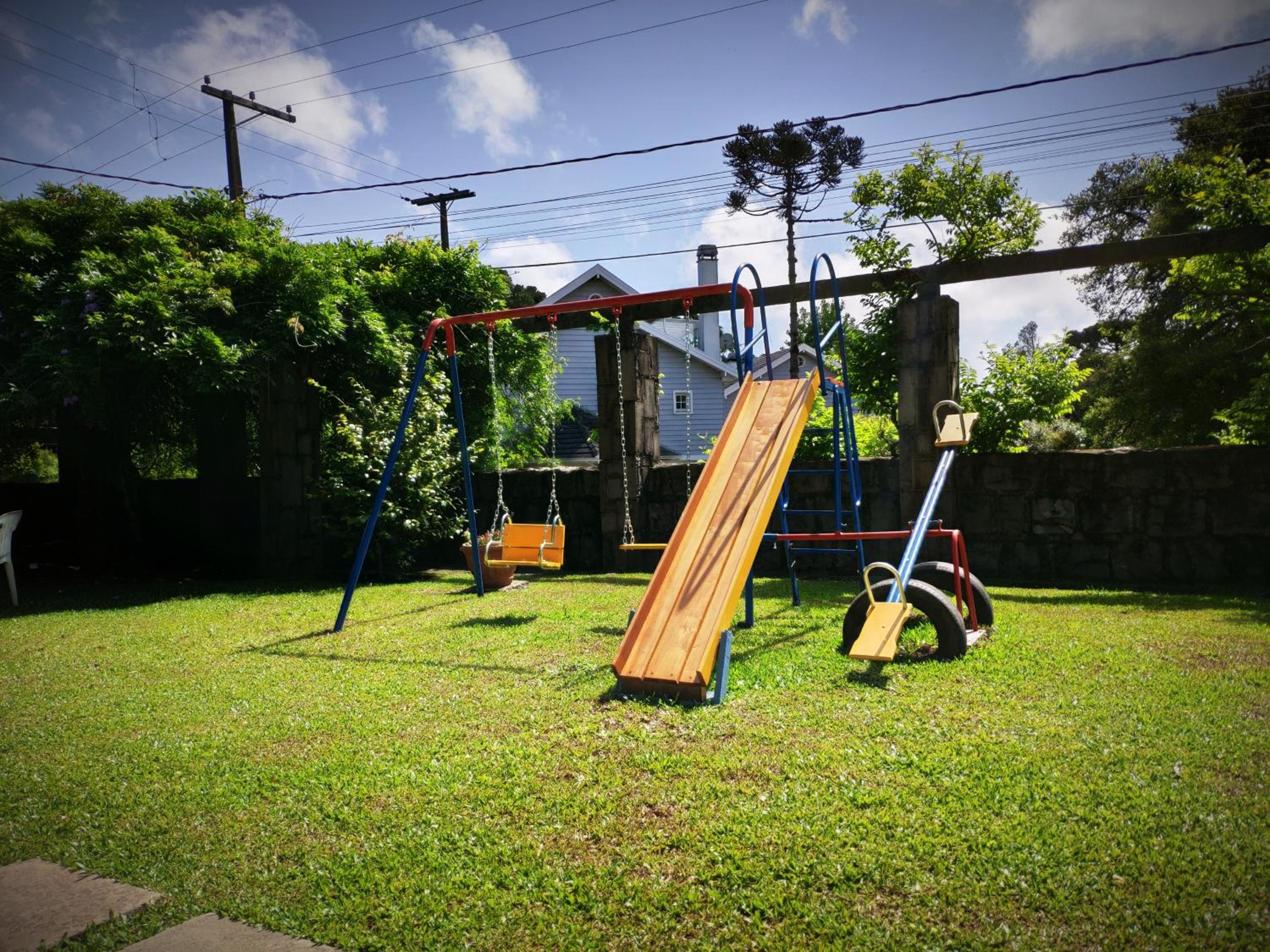 Golden Hills Vila Suzana