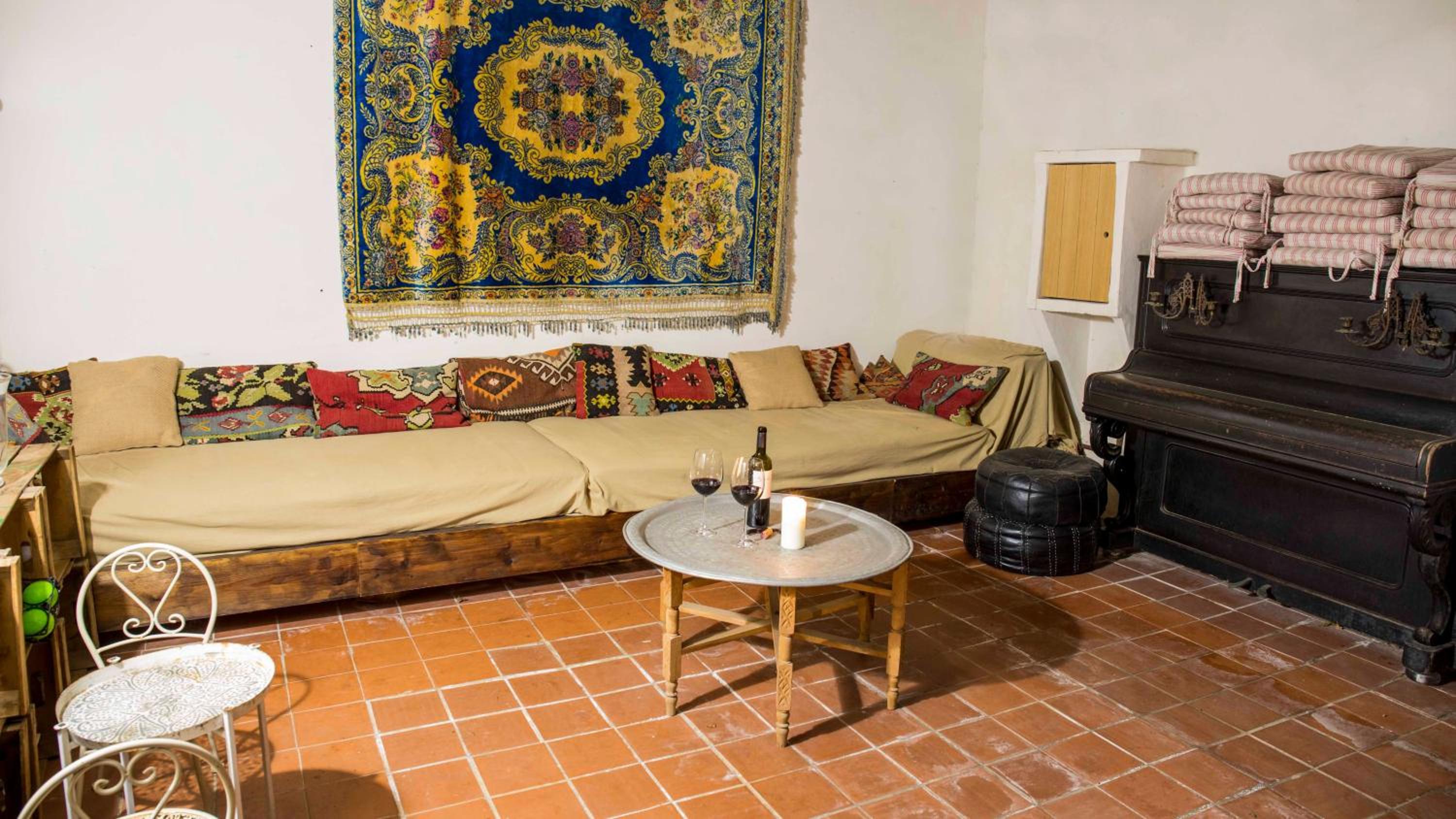 lounge
