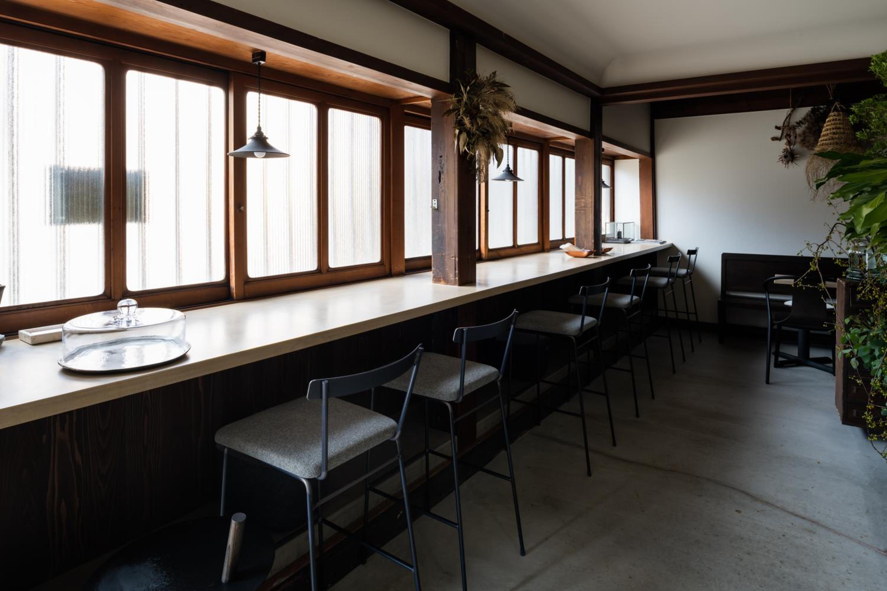 restaurant