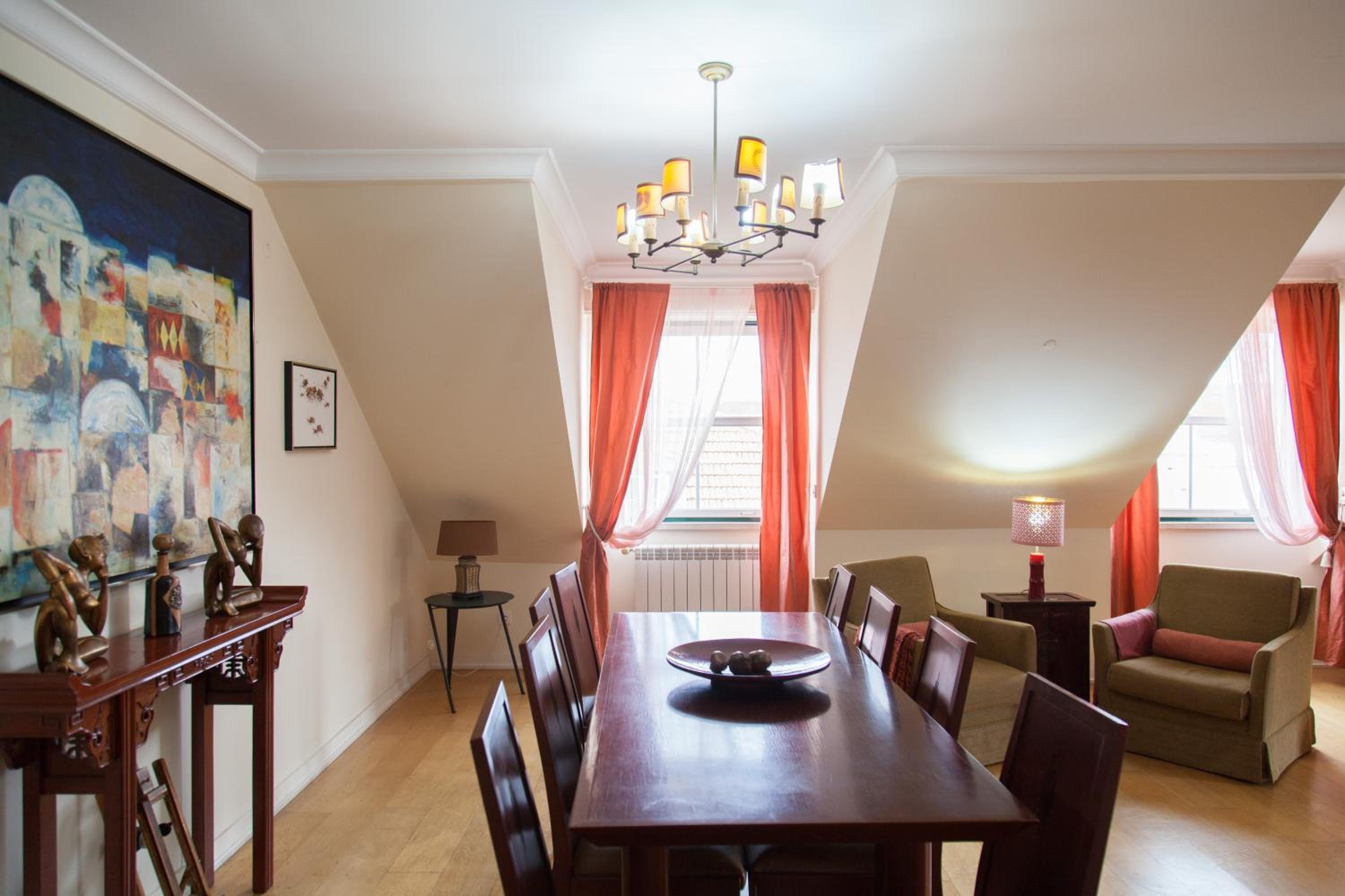 FLH Chic Chiado Exotic Spacious Residence view 4