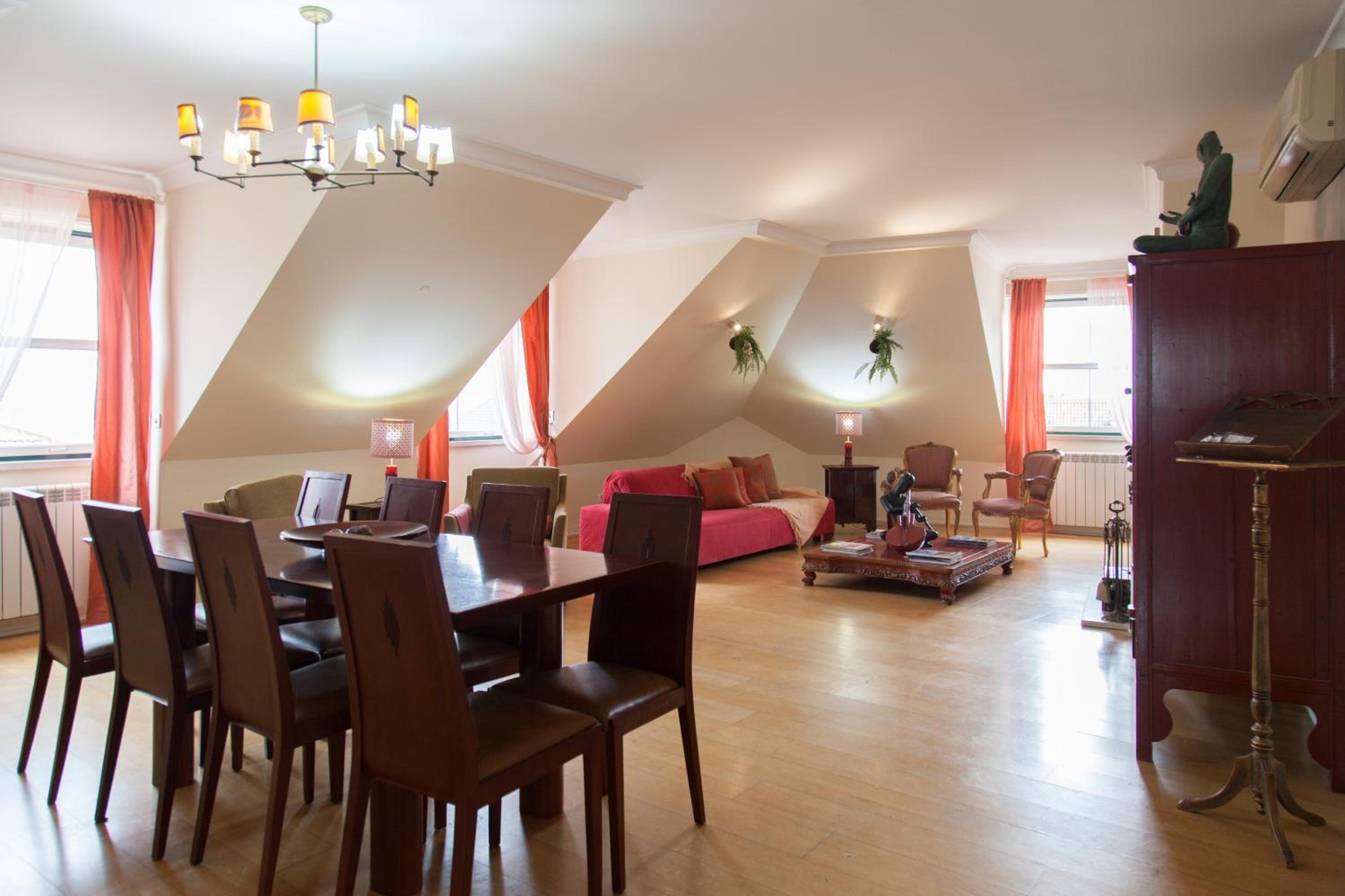 FLH Chic Chiado Exotic Spacious Residence view 3