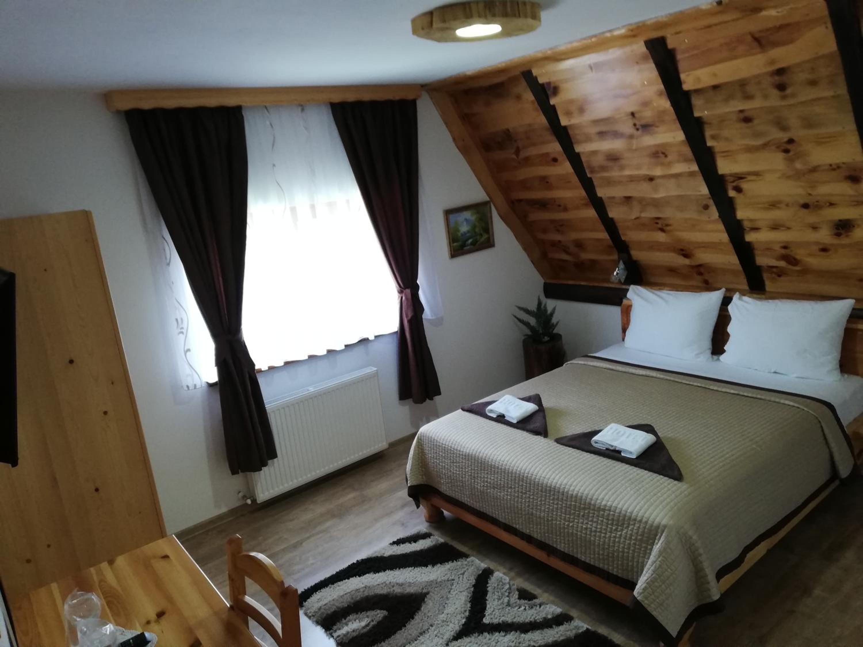 Rustic Lodge Plitvice
