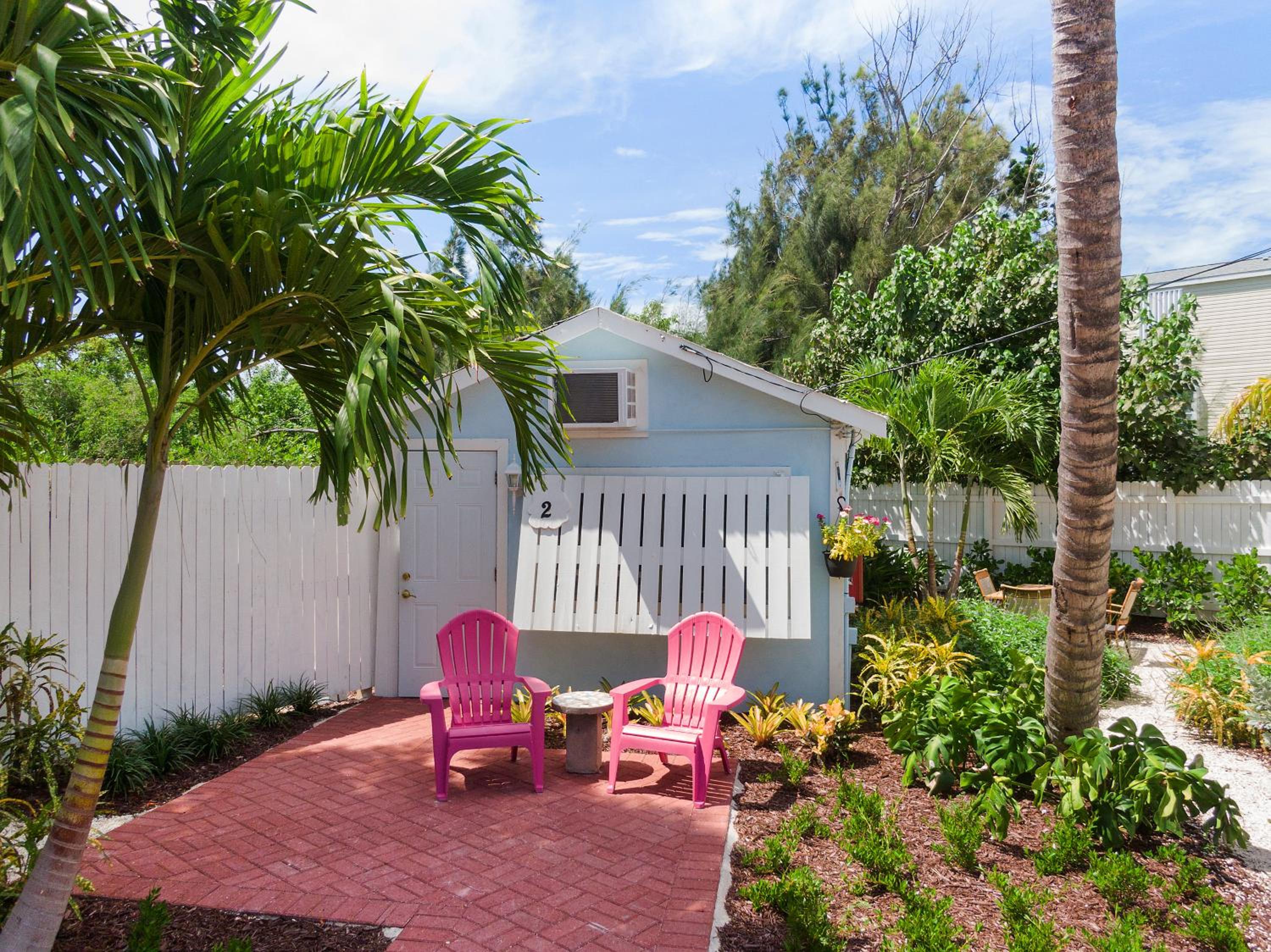 Tropical Cottages