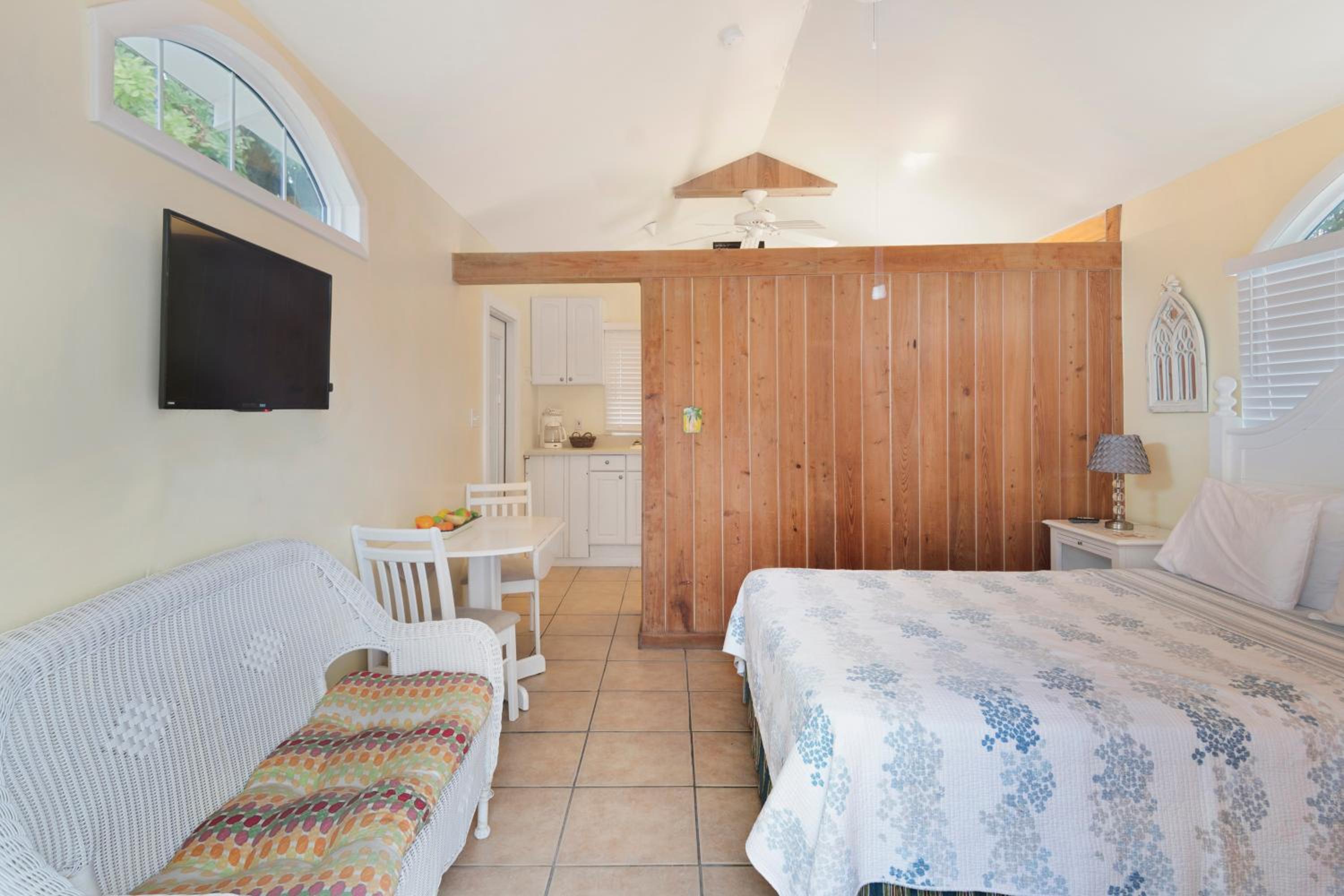 Tropical Cottages
