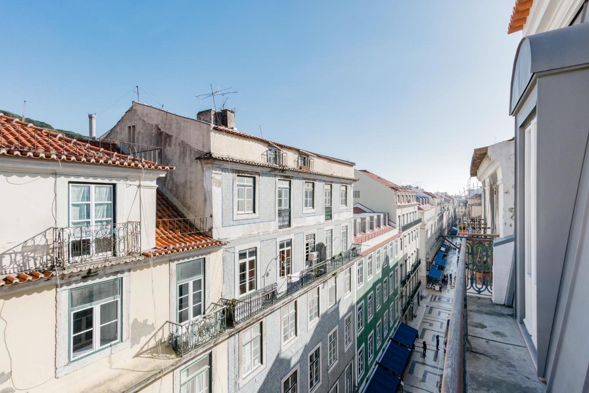 Lisbon Center V