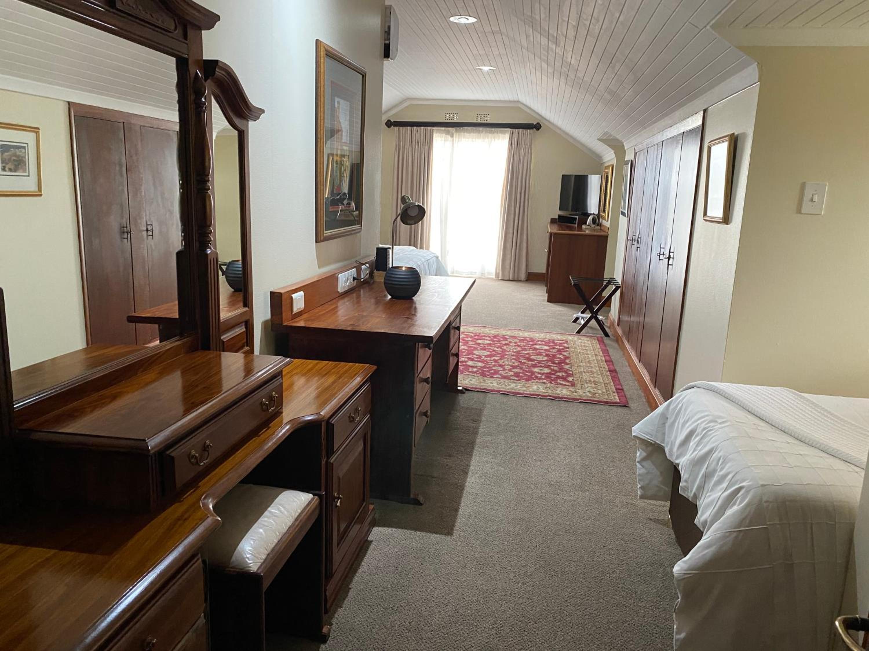Gallo Manor Executive Bed & Breakfast