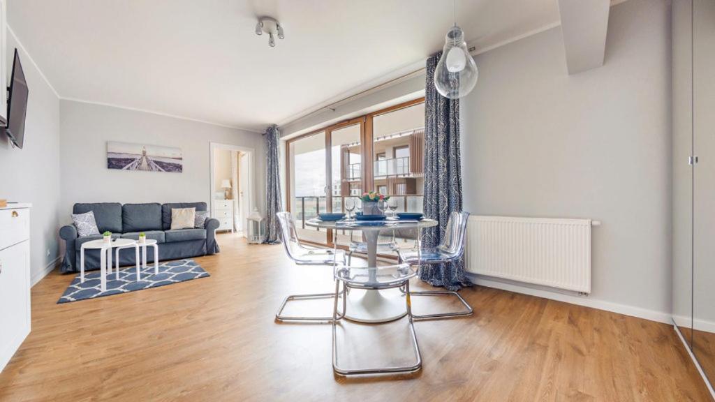 Apartament PRESTIGE z Basenem - 5D Apartamenty view 3