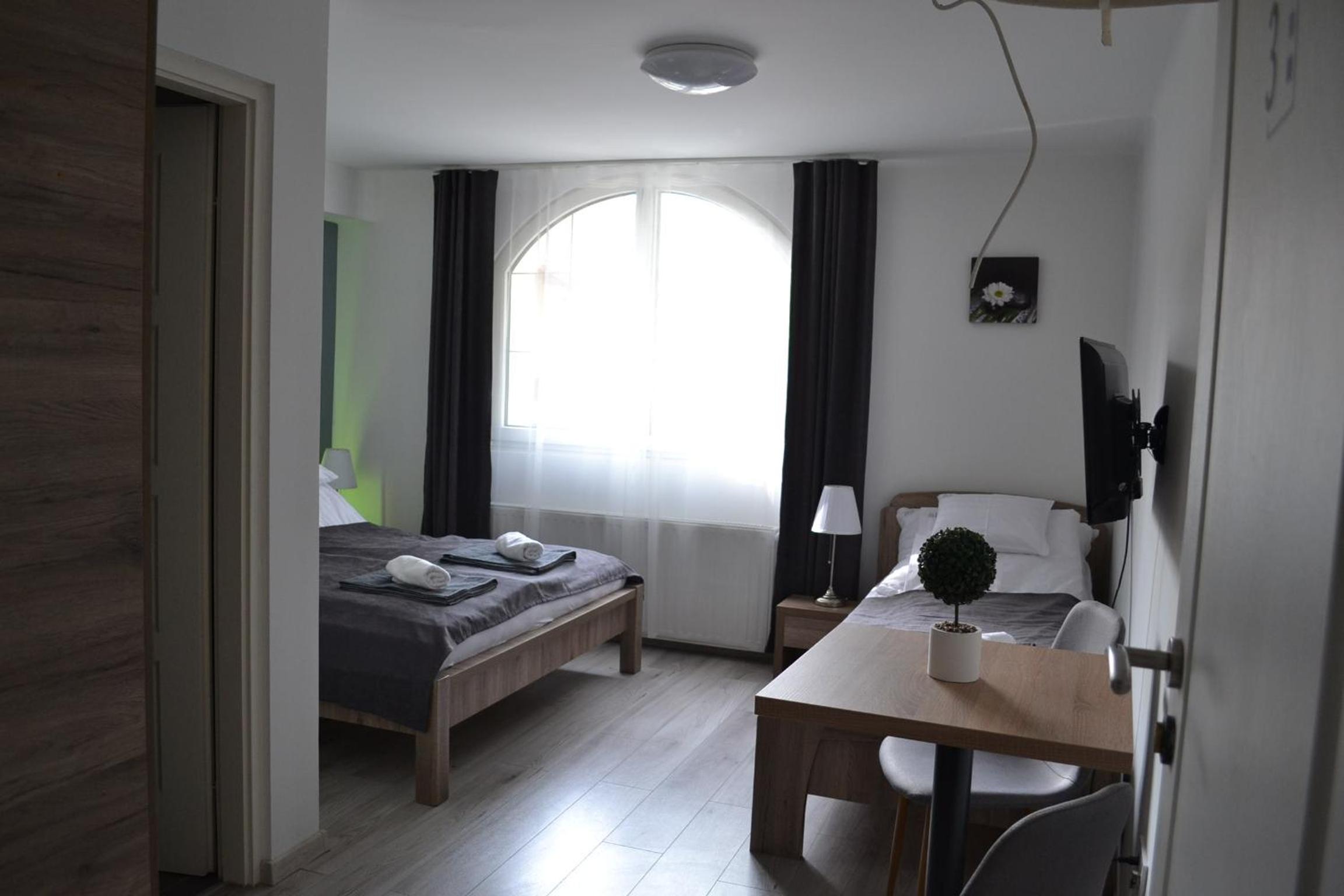 Photo 42