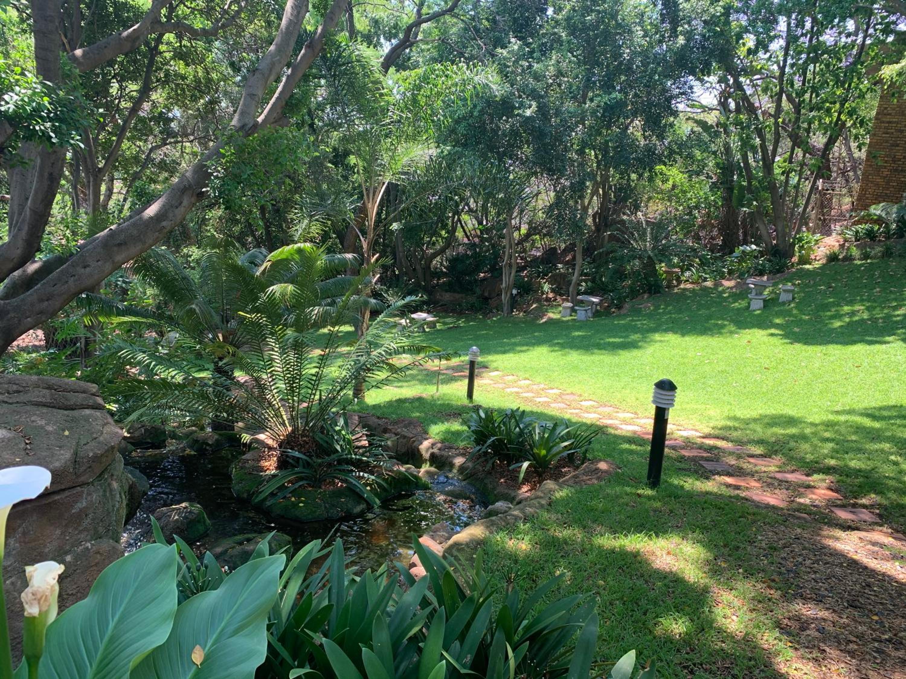 The Palace Guesthouse & Garden Restaurant view 5