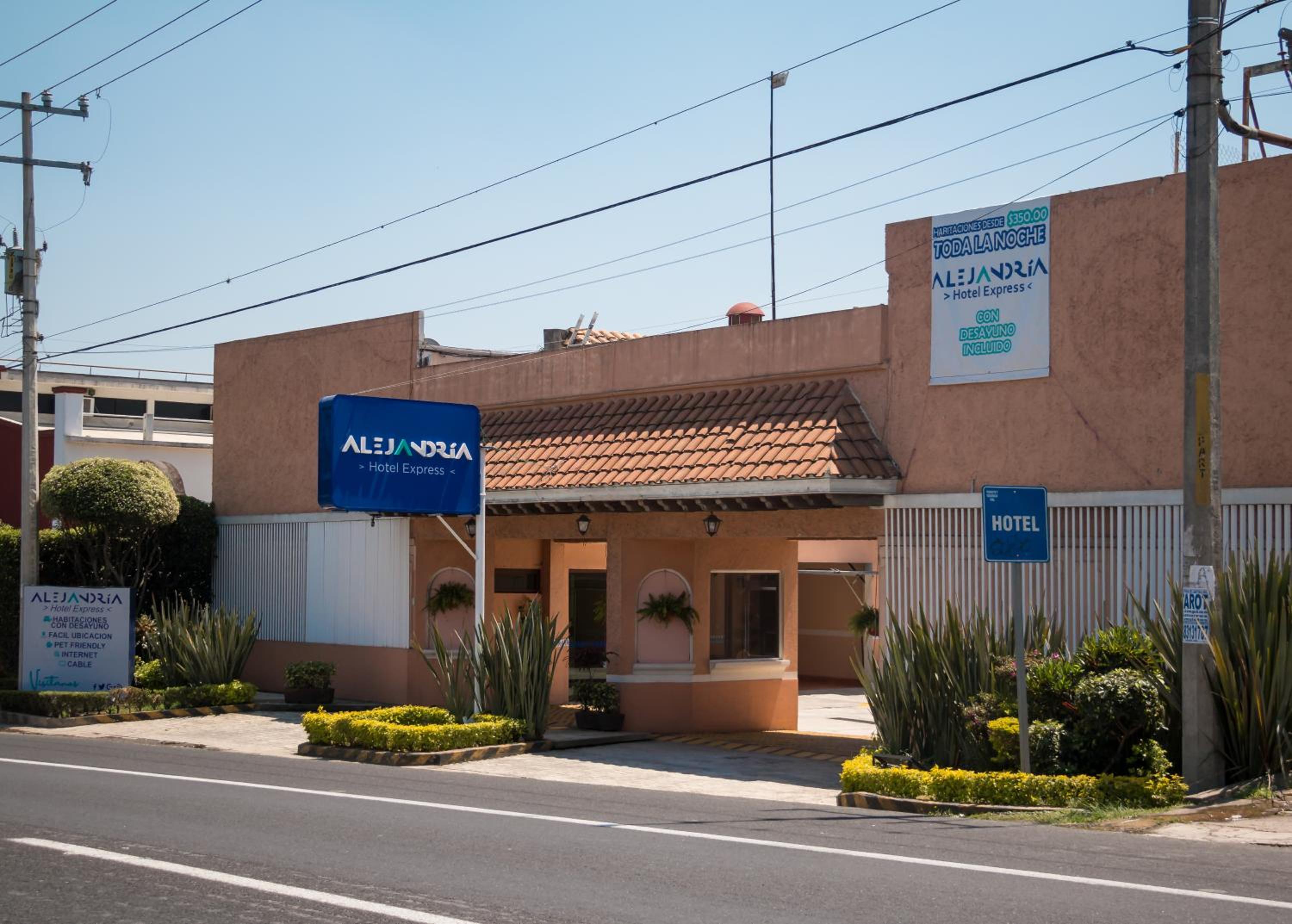 Hotel Express Alejandría - Image 1