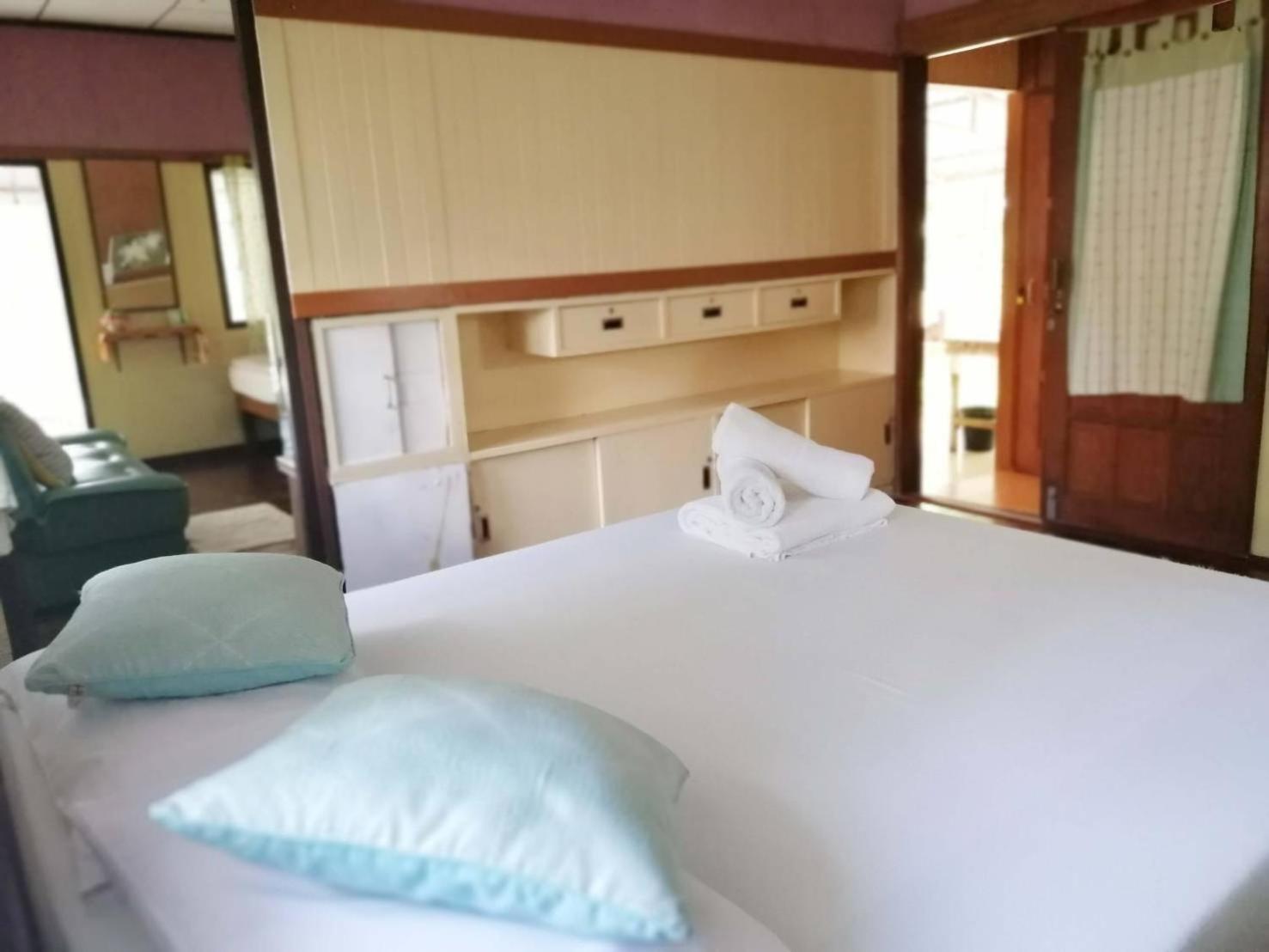 บ้านสนมณีโฮมสเตย์ Bansonmanee Homestay