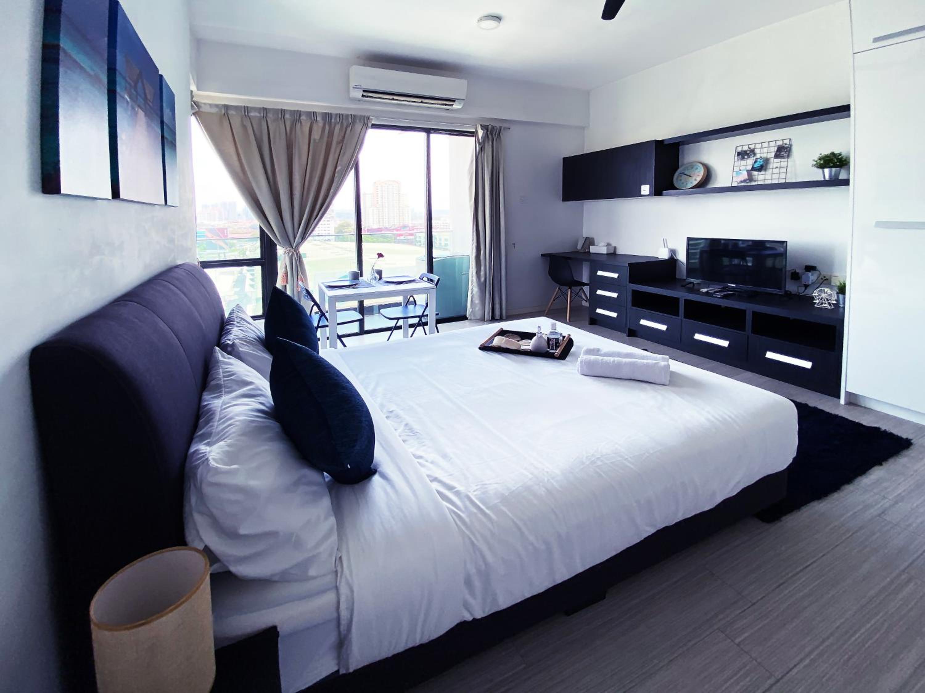 Lily & Loft - The Grand Sofo, Petaling Jaya