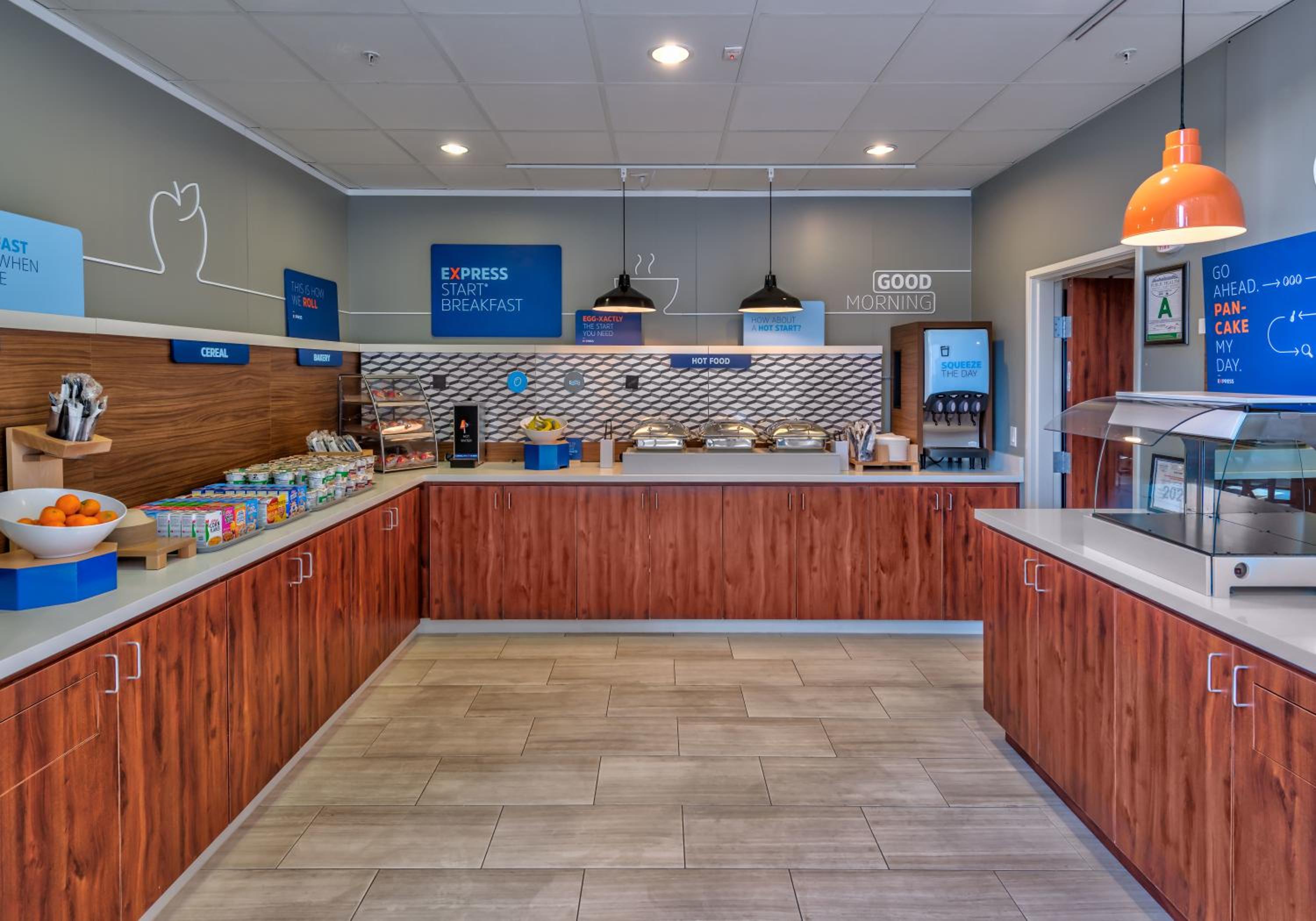 Holiday Inn Express Hotel Suites Minden, an IHG Hotel - Property Image 3