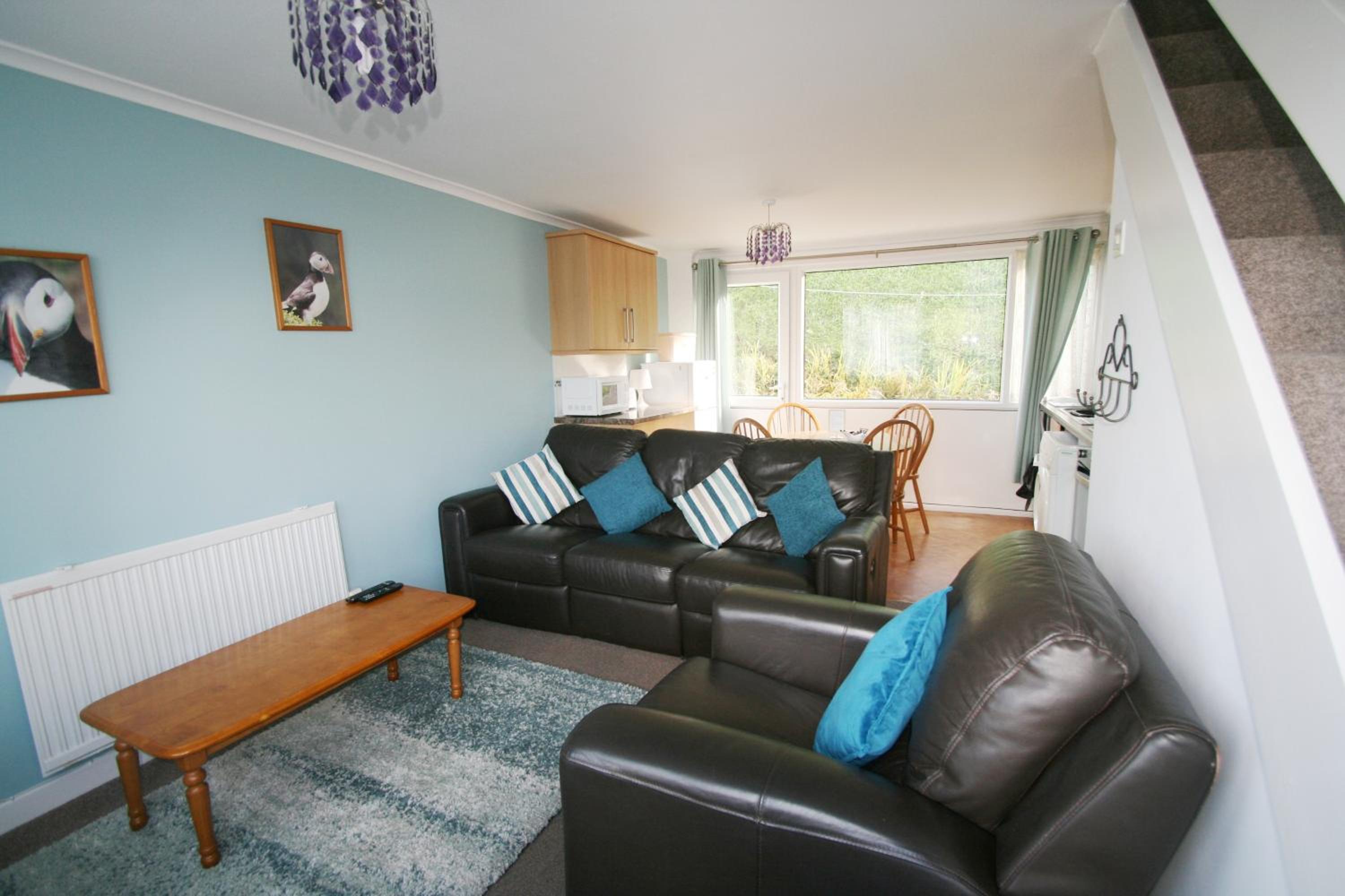 Pembroke Vacations - Freshwater Bay Holiday Cottages - Property Image 3
