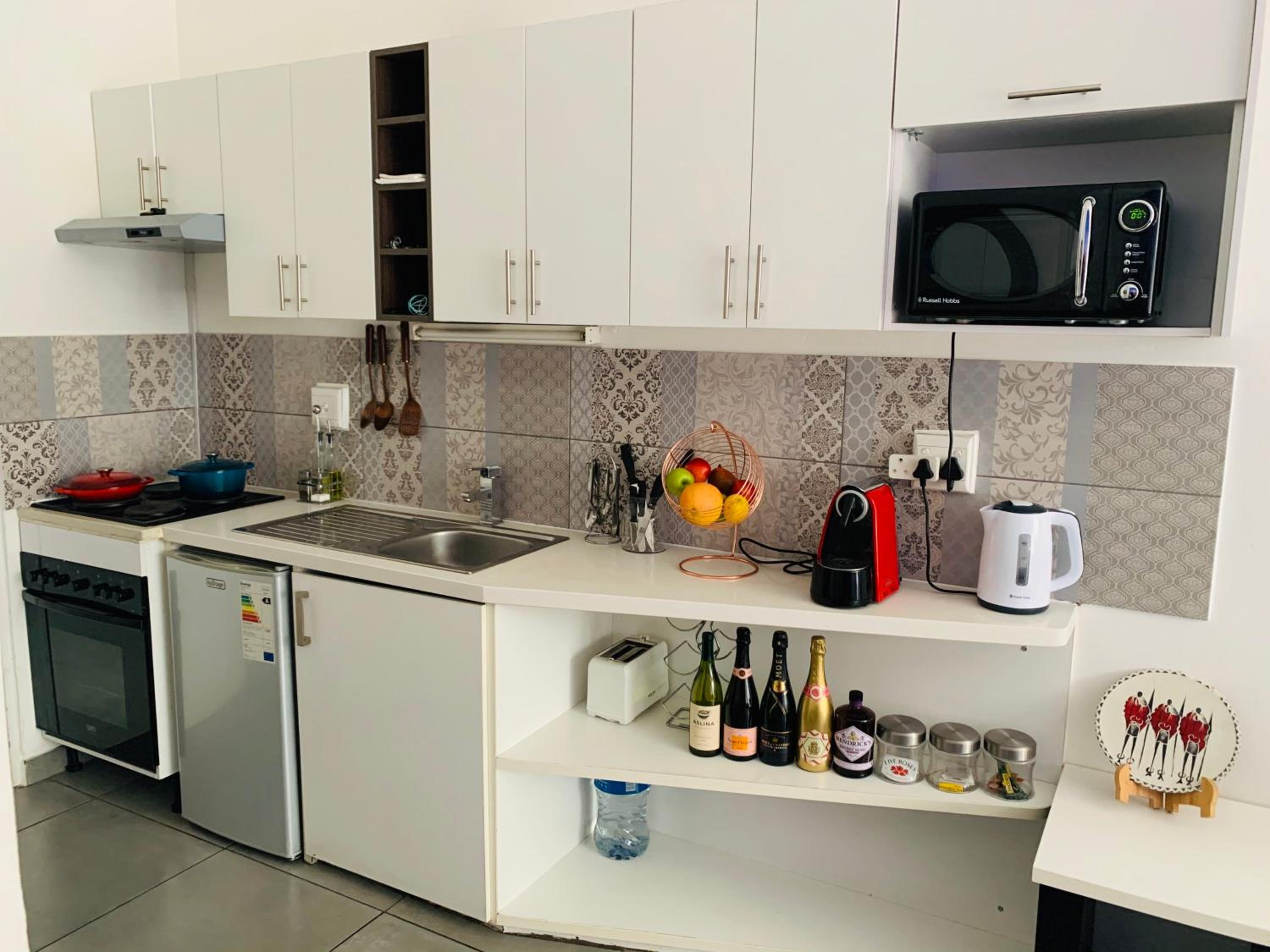 Stunning Maboneng Precinct Studio Apartment at 12 Decades Building