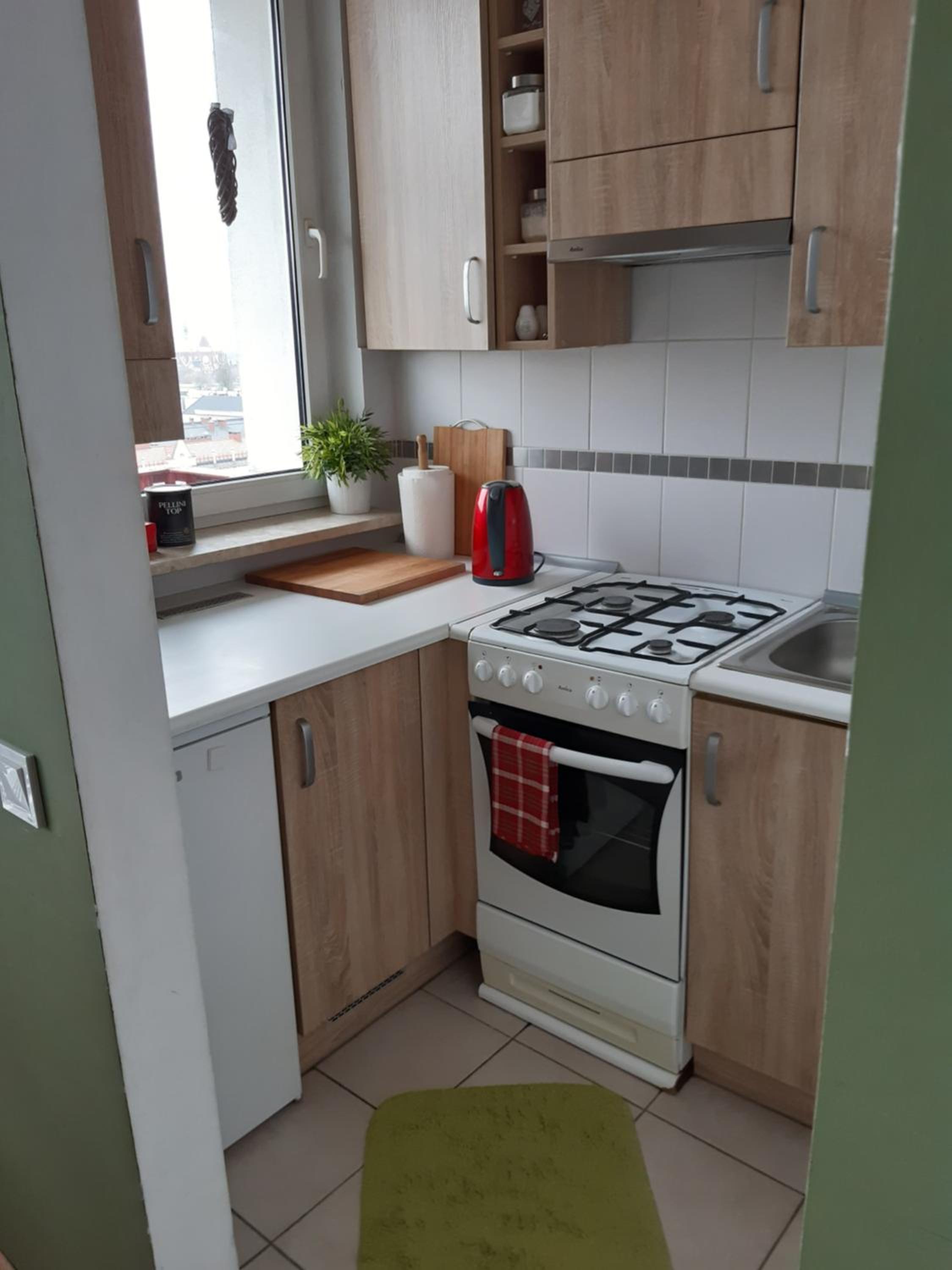 City Studio en Częstochowa — kitchen