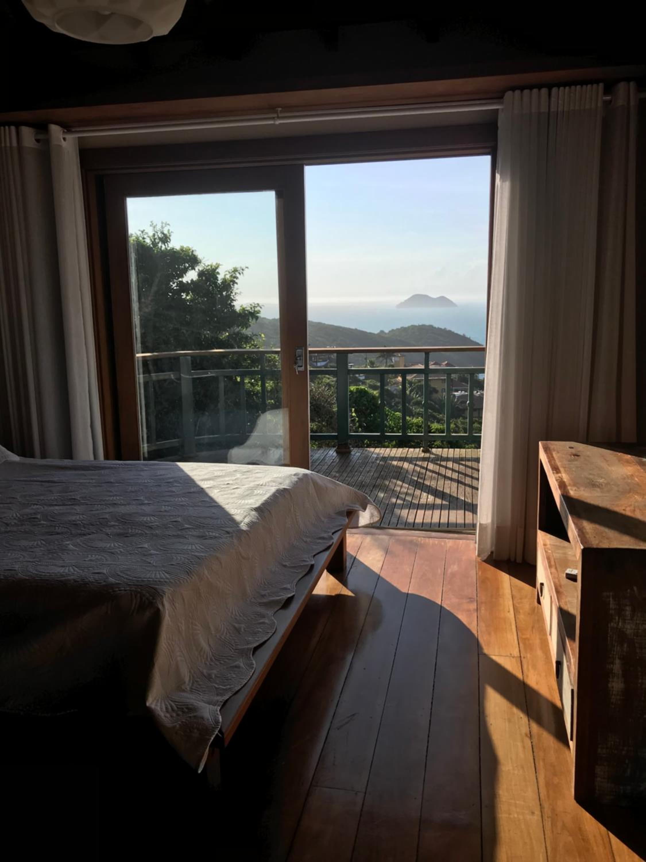 Buzios, casa inteira de frente para o mar em Joao Fernandes, fabulosa, a melhor vista, Mansão Bella Vista