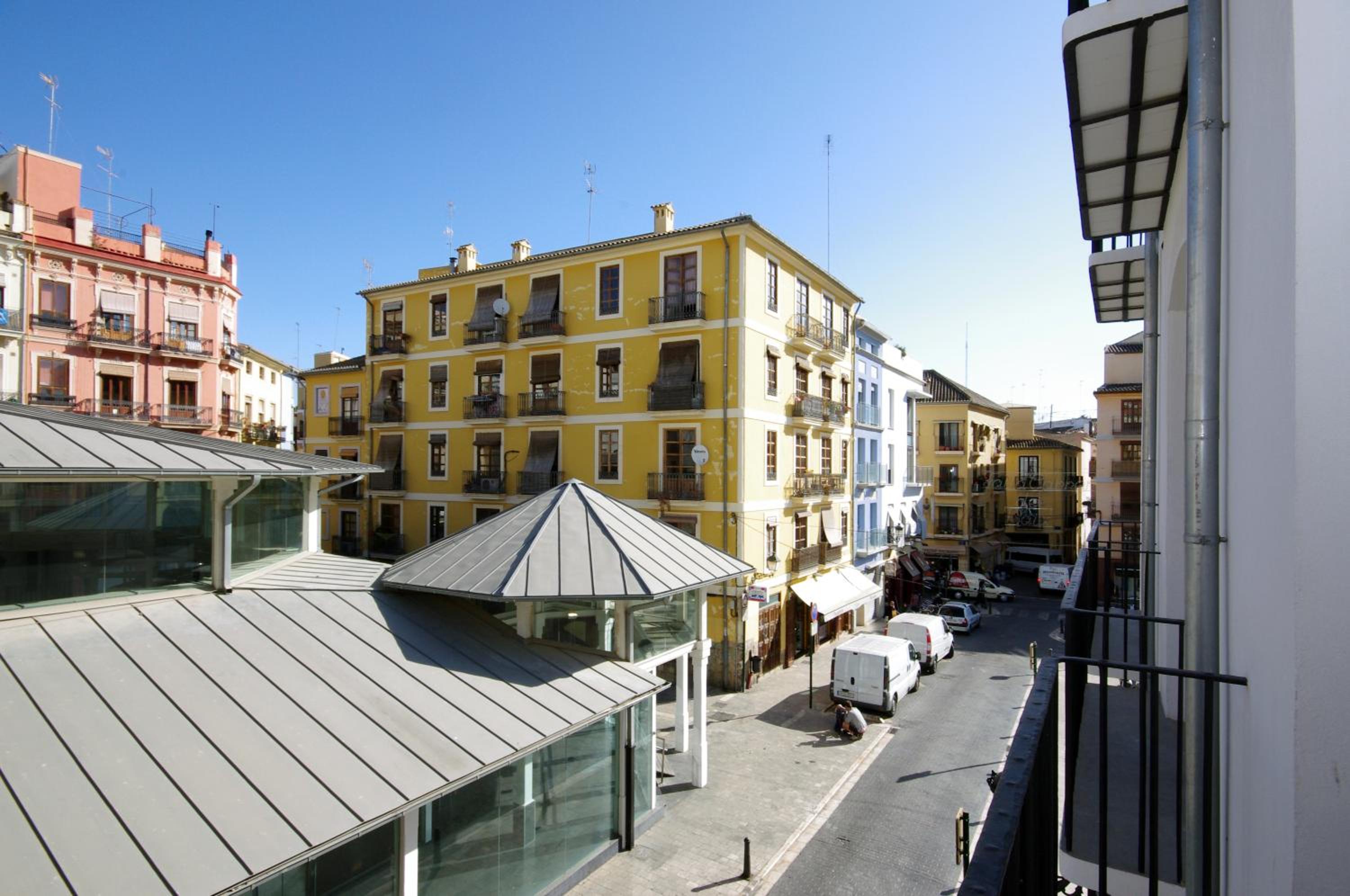 Mosen Sorell Apartments