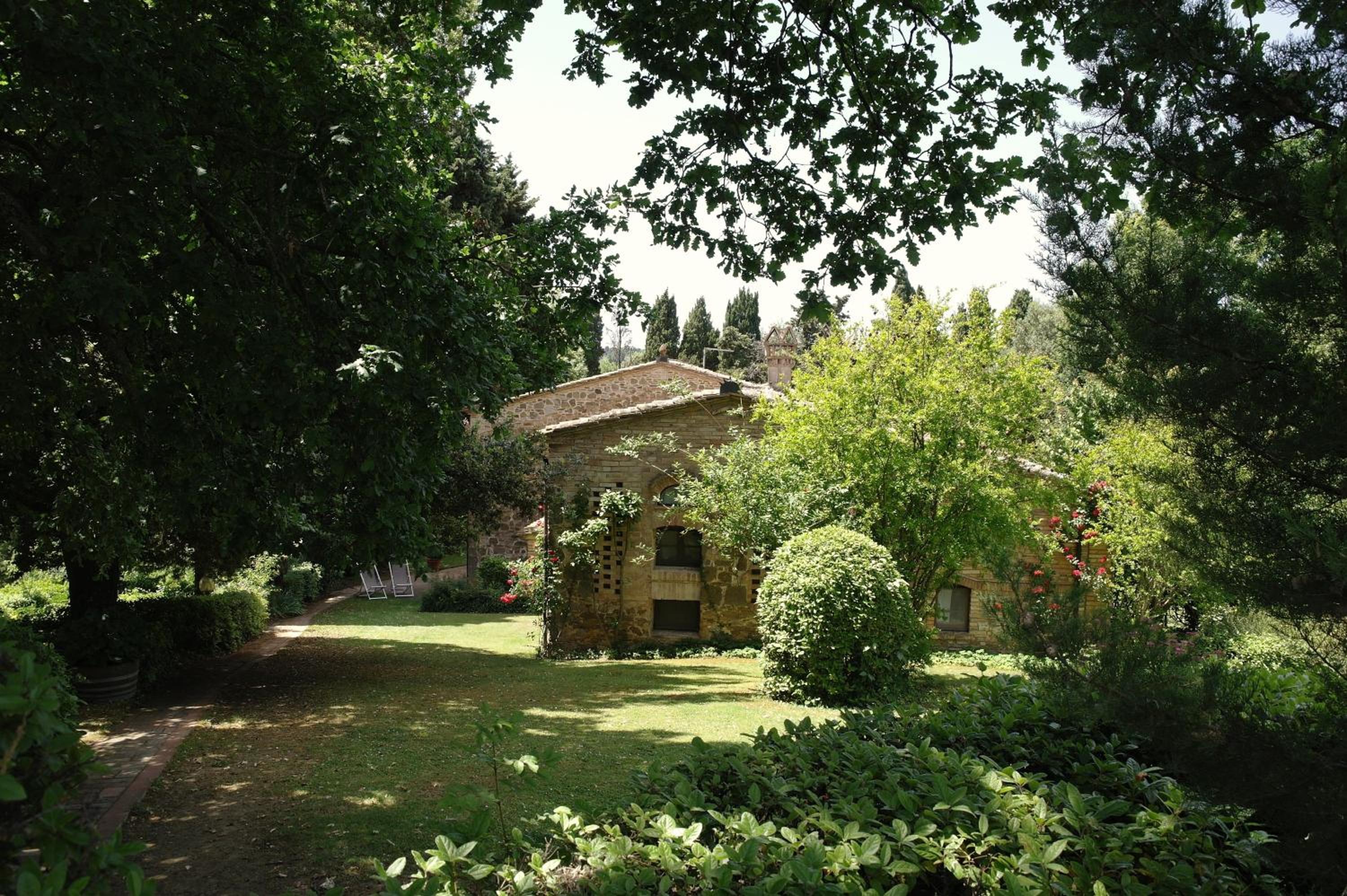 Photo 7