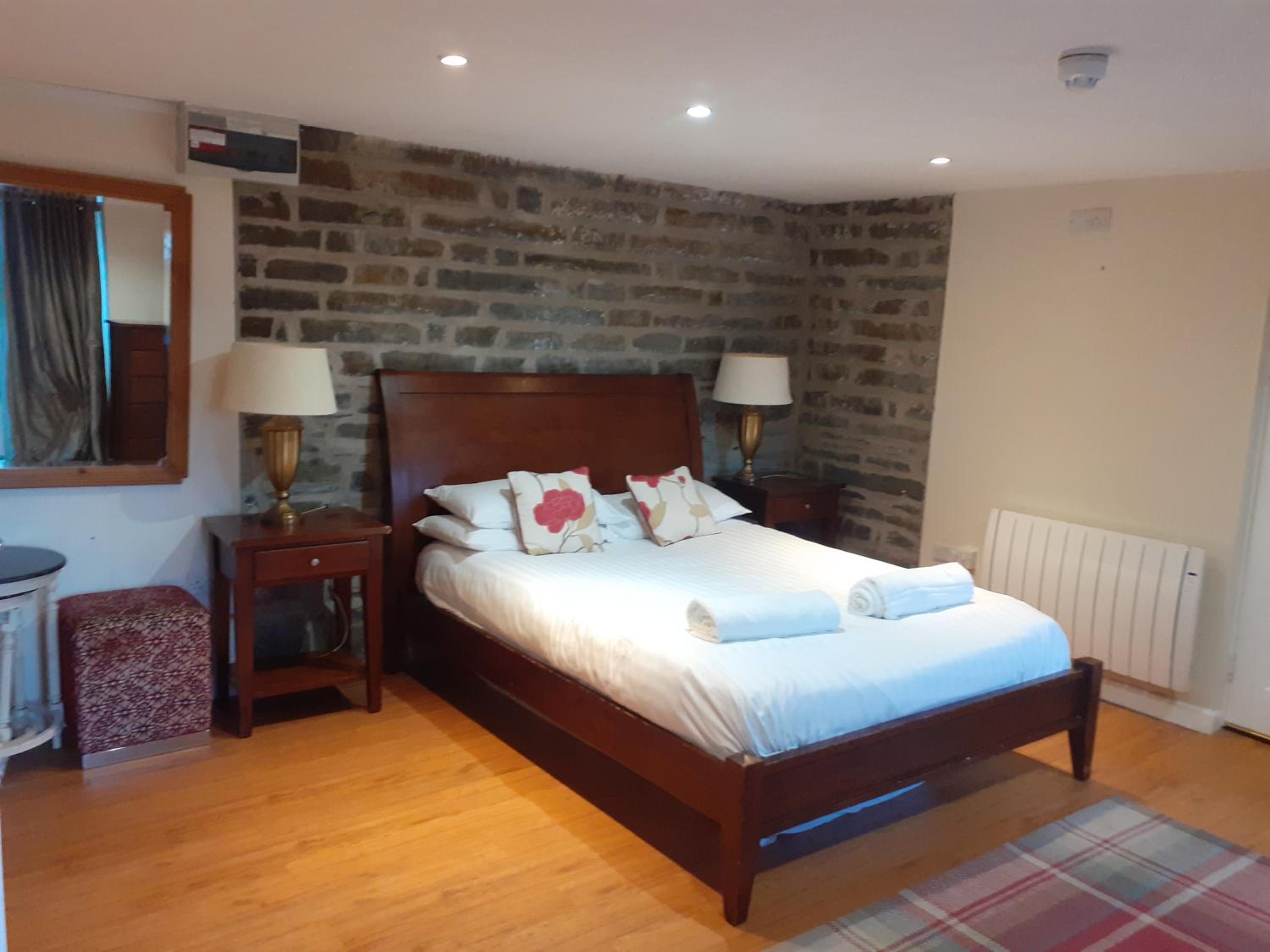 Bryncarnedd Farmhouse view 5