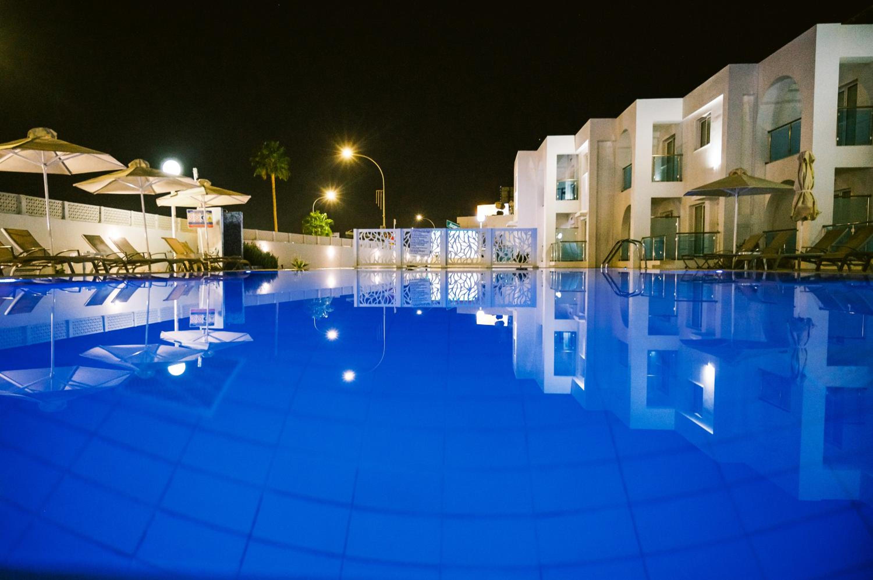 Kaos Hotel Apartments