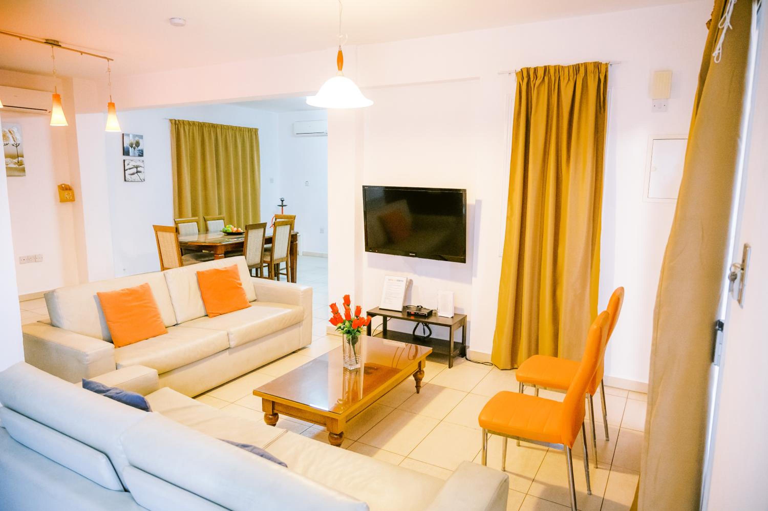 Villa Costa Cornelia Homes view 3