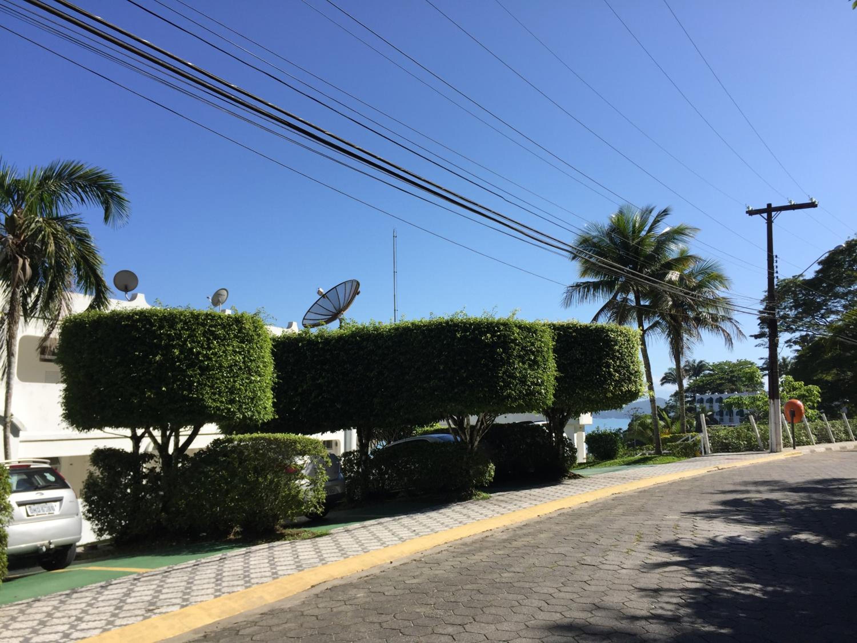 Apartamento Ubatuba Vista para o mar e pé na areia - Praia das Toninhas