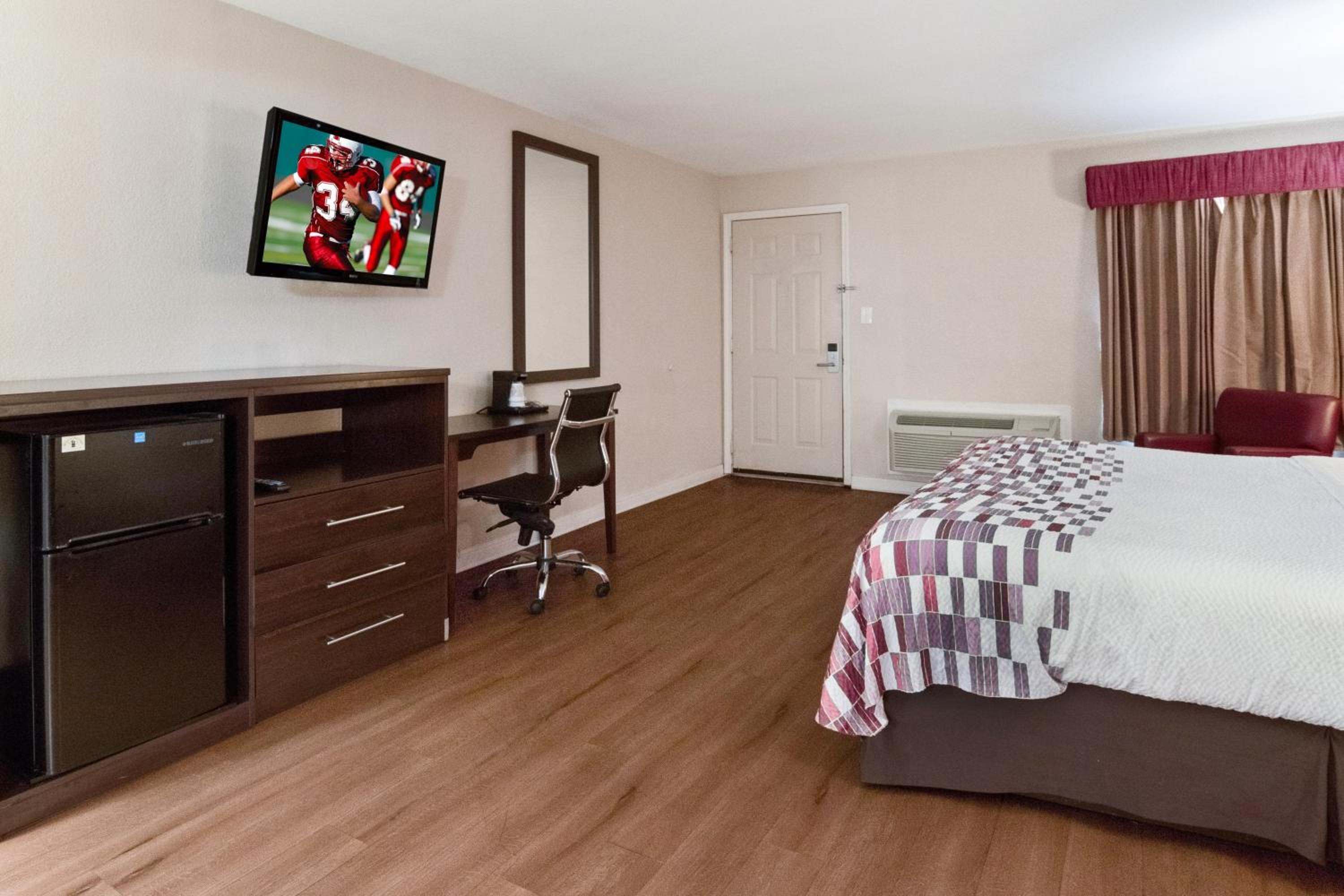 Rodeway Inn Waco Downtown near University