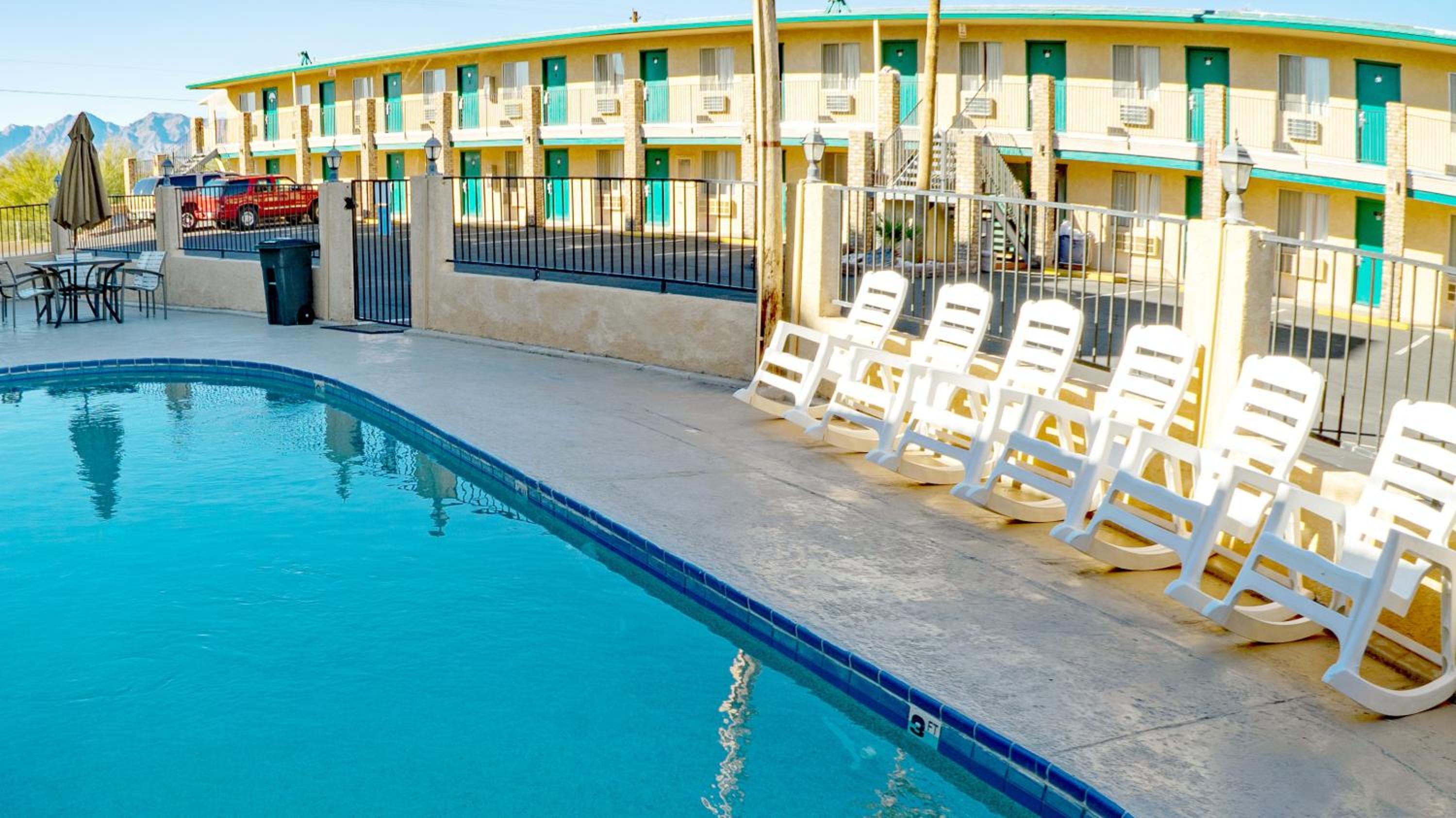 Windsor Inn Lake Havasu City view 2
