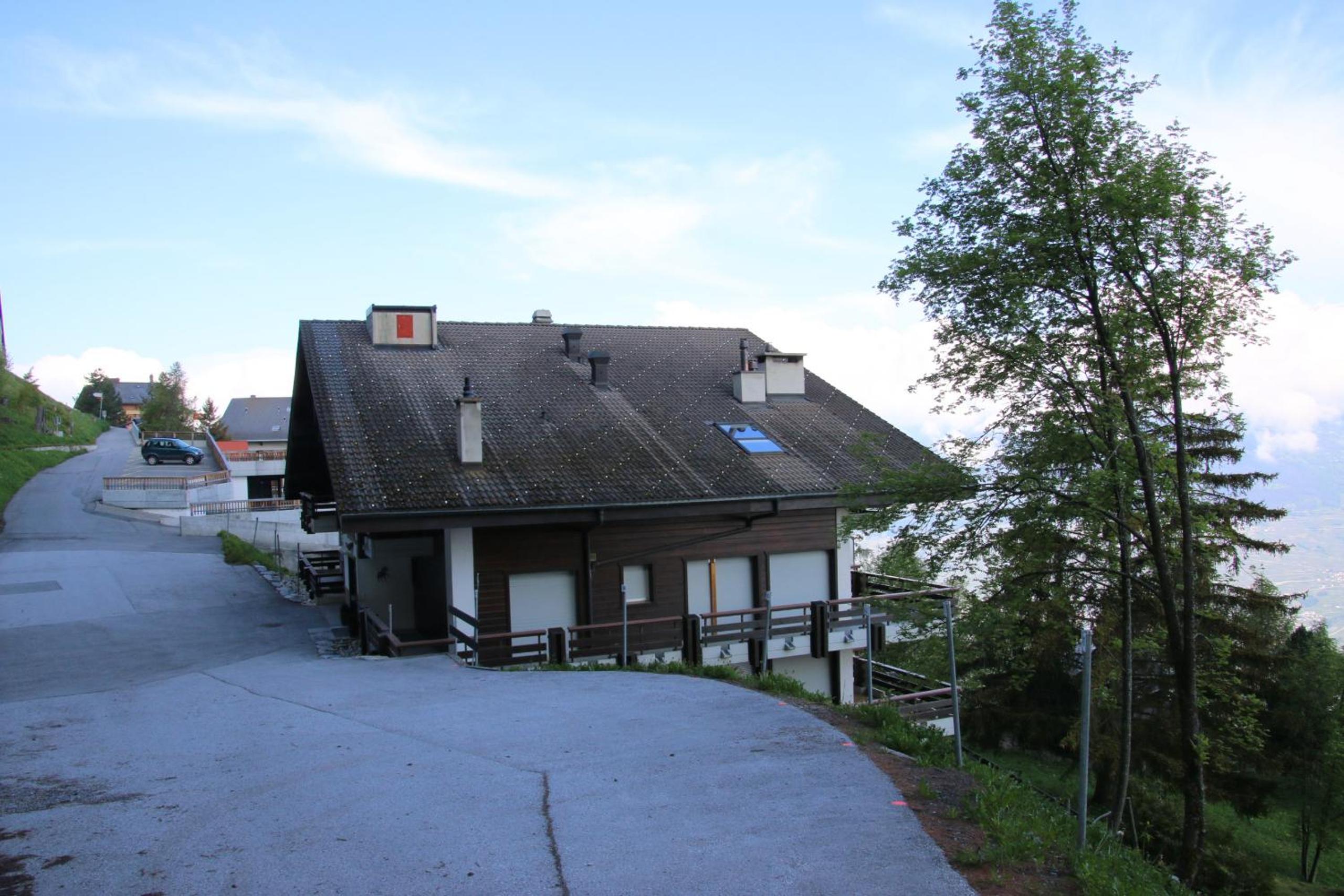 Photo 21