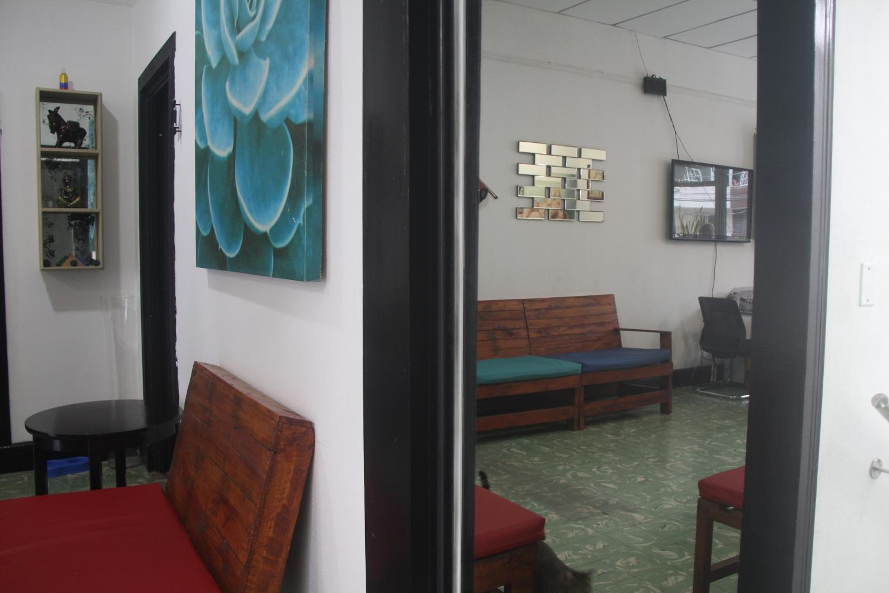 Eden`s Garden Hostel