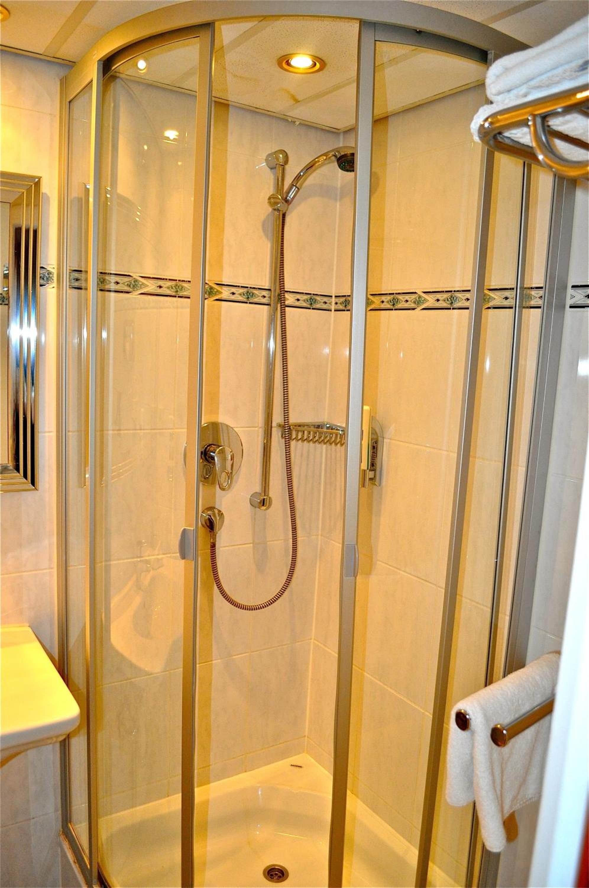 Savoy Hotel - Property Image 26
