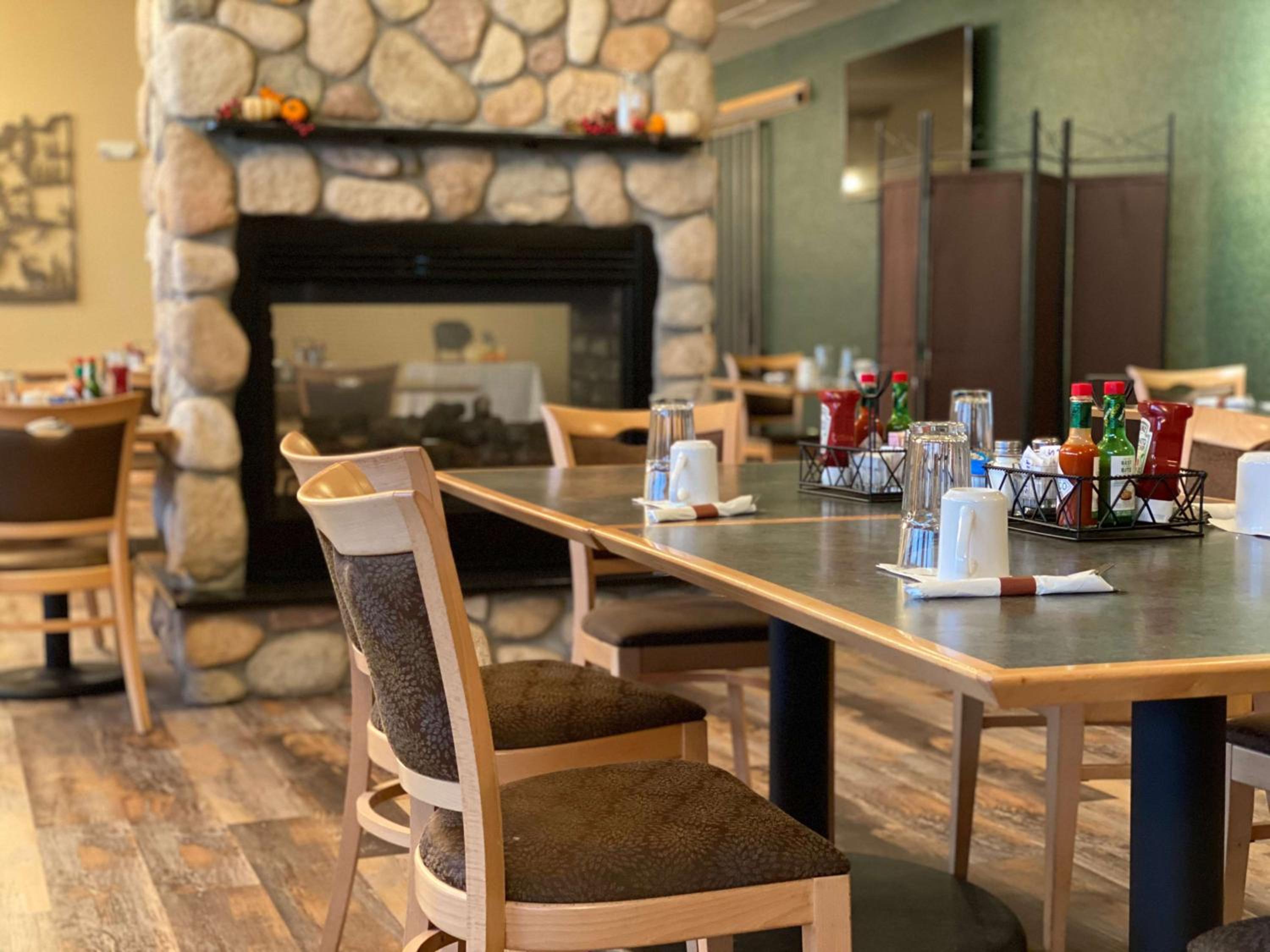 Sheridan Vacations - Best Western Sheridan Center - Property Image 3
