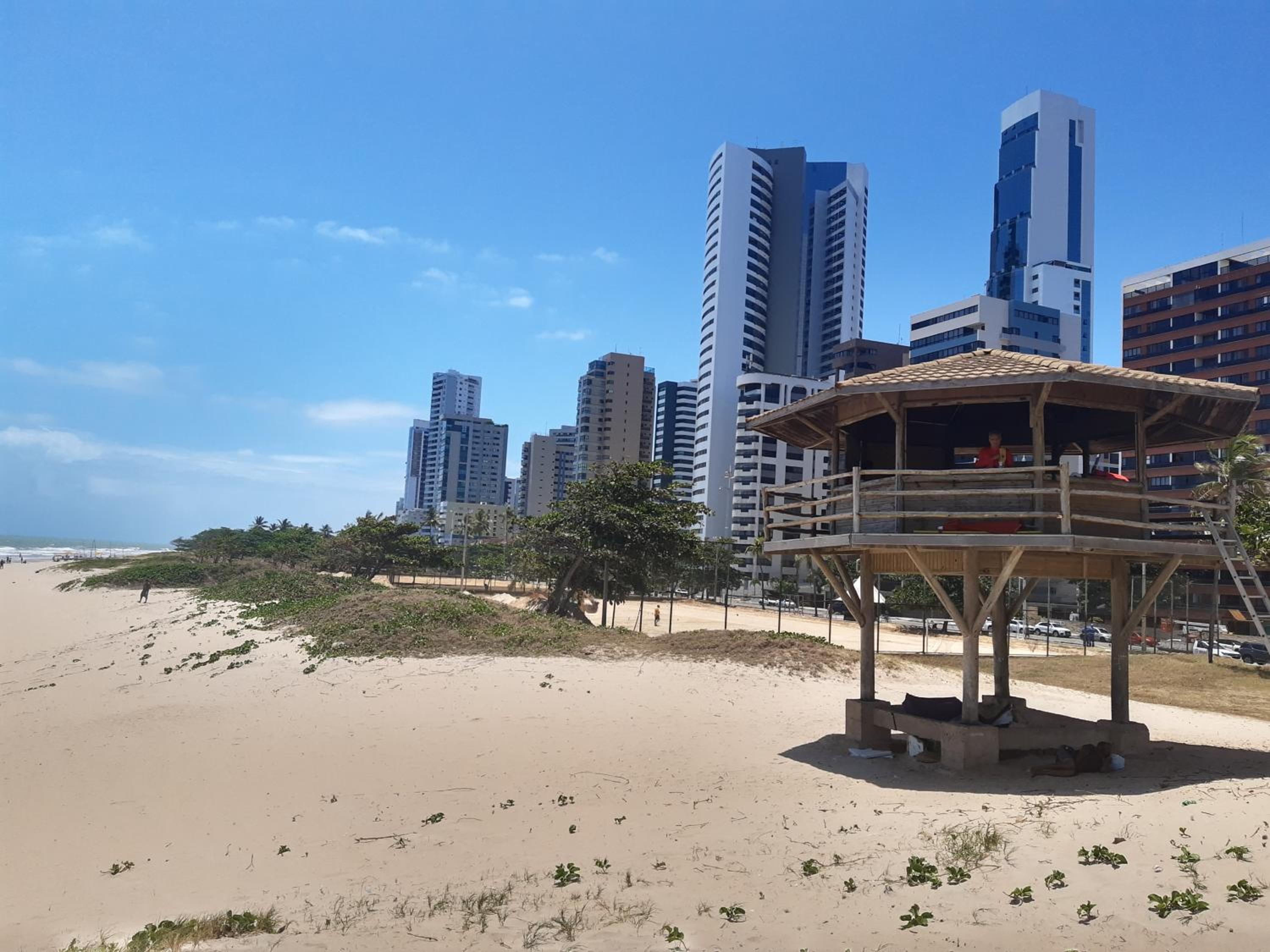 Lar Recife Olinda Praia 1, na Avenida Boa Viagem