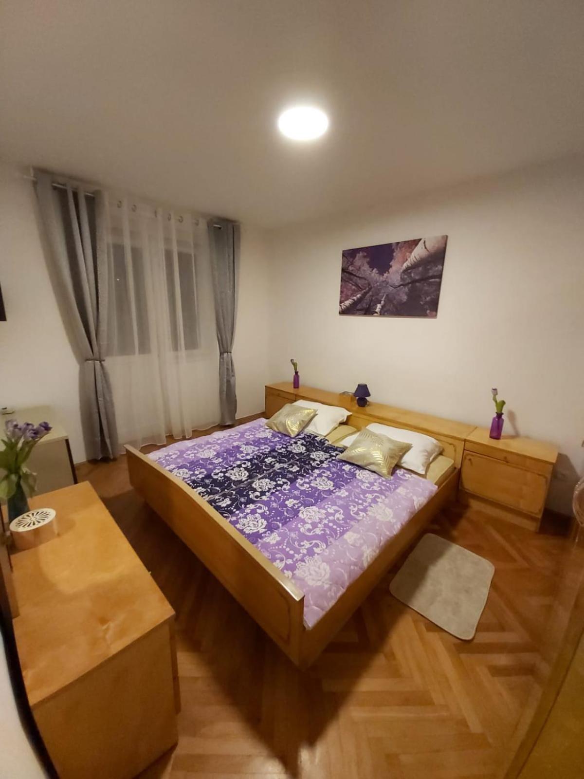 Apartment Lara